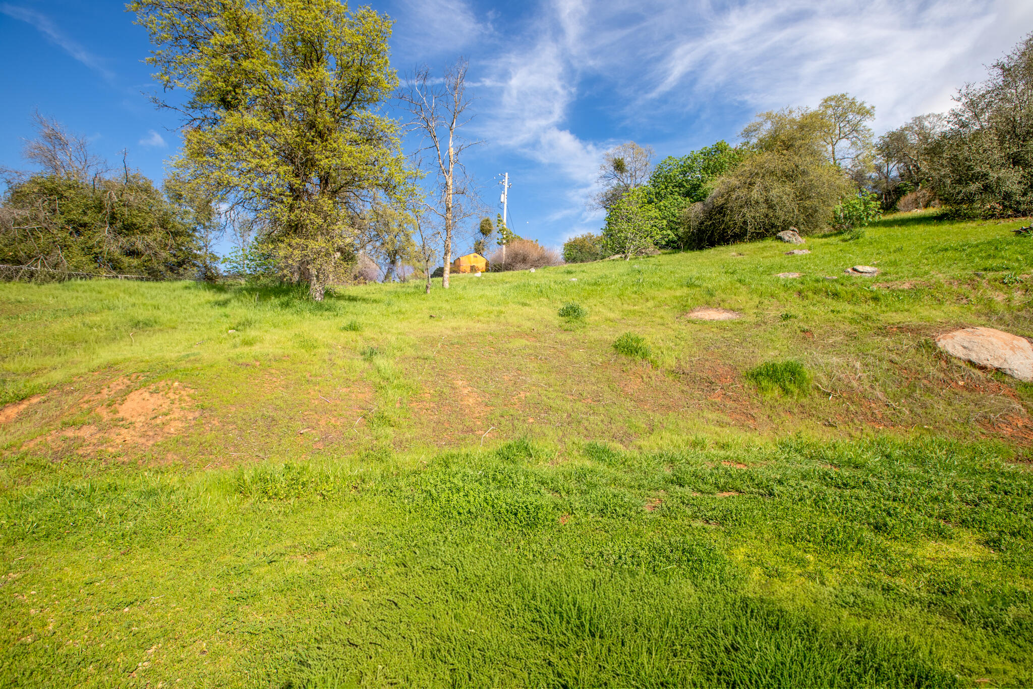 49980 Daffodil Ln, Yokuts Valley, CA 93675