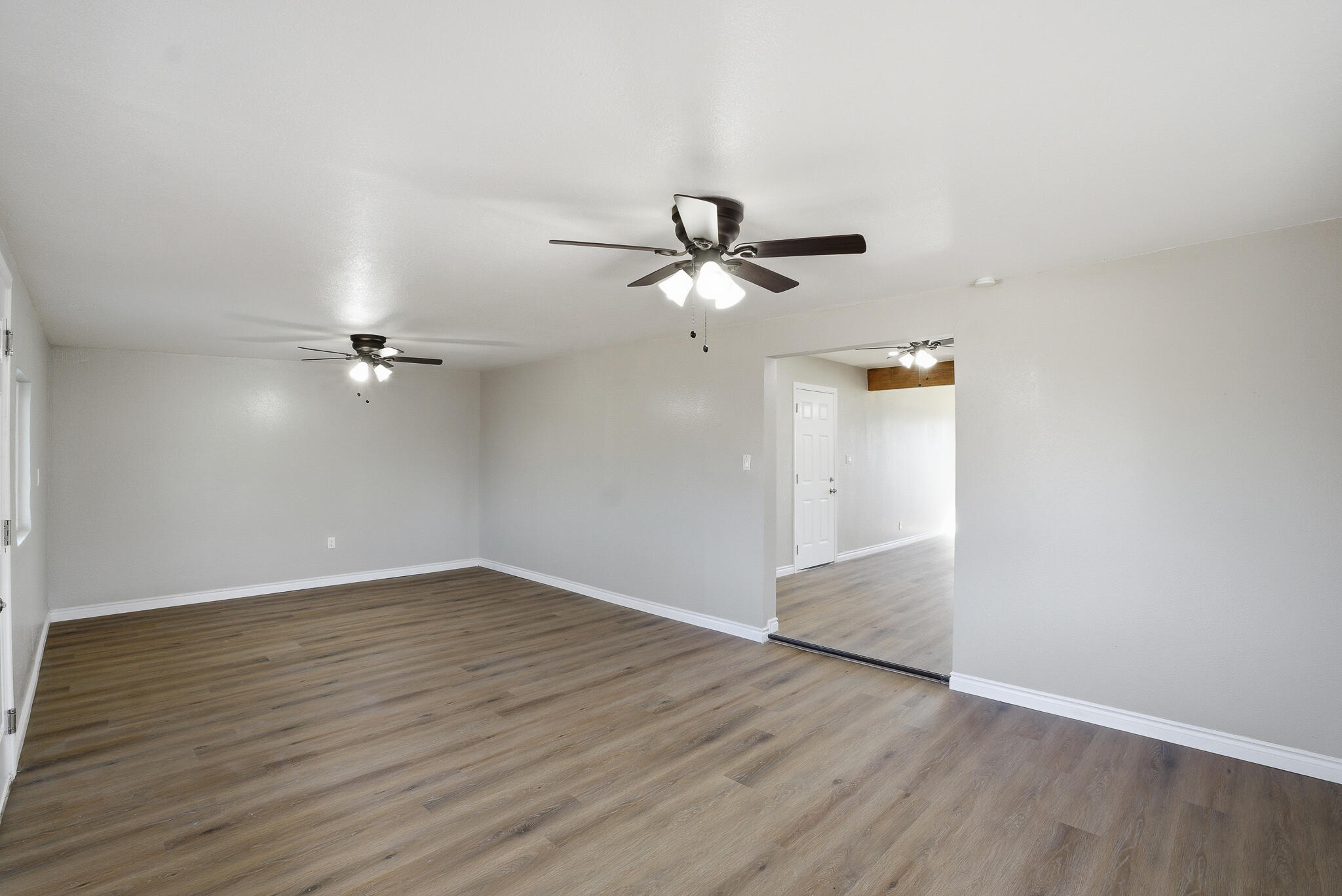 10198 Heath St, Hanford, CA 93230