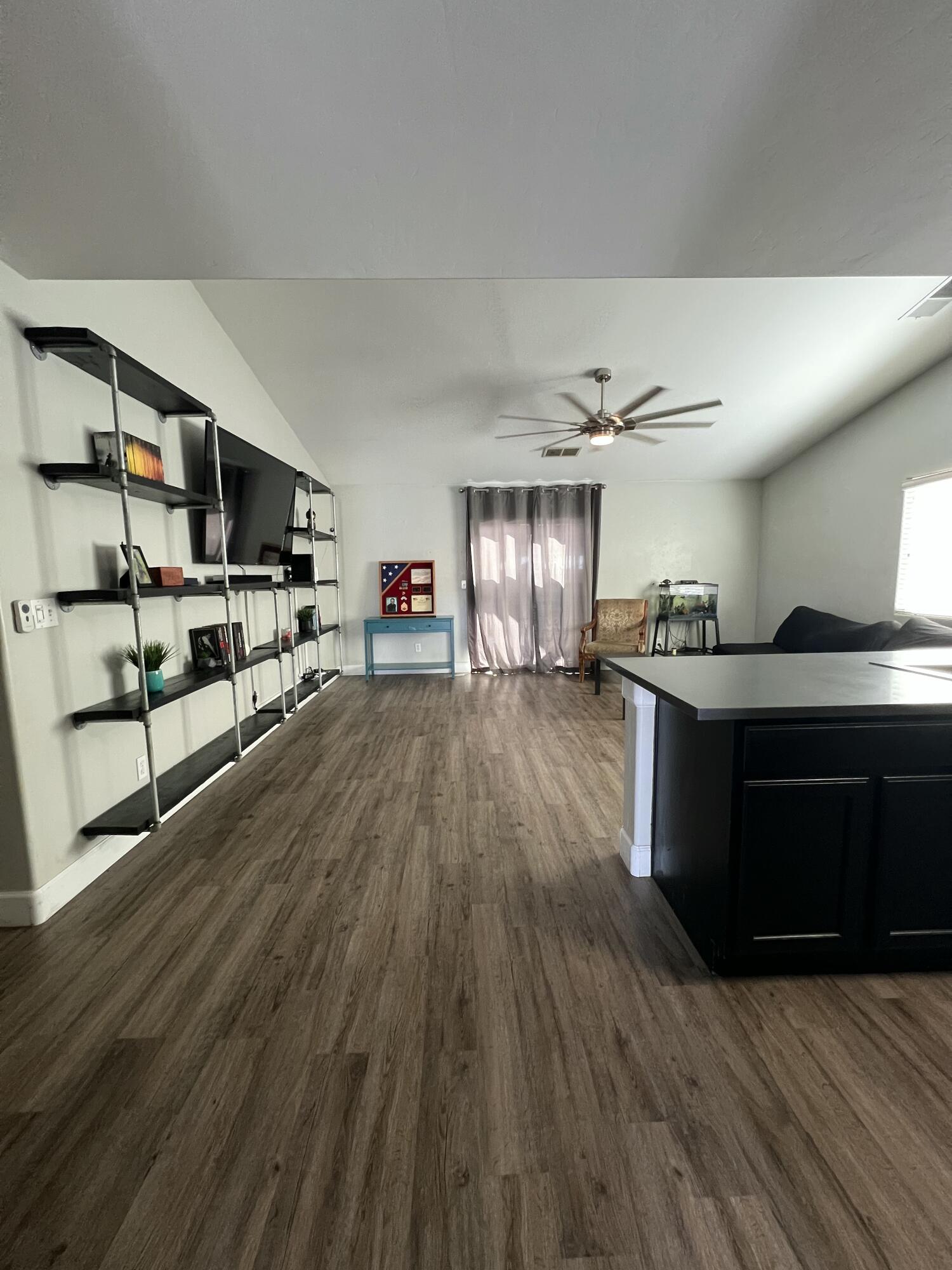 4333 E Vista Ave, Visalia, CA 93292