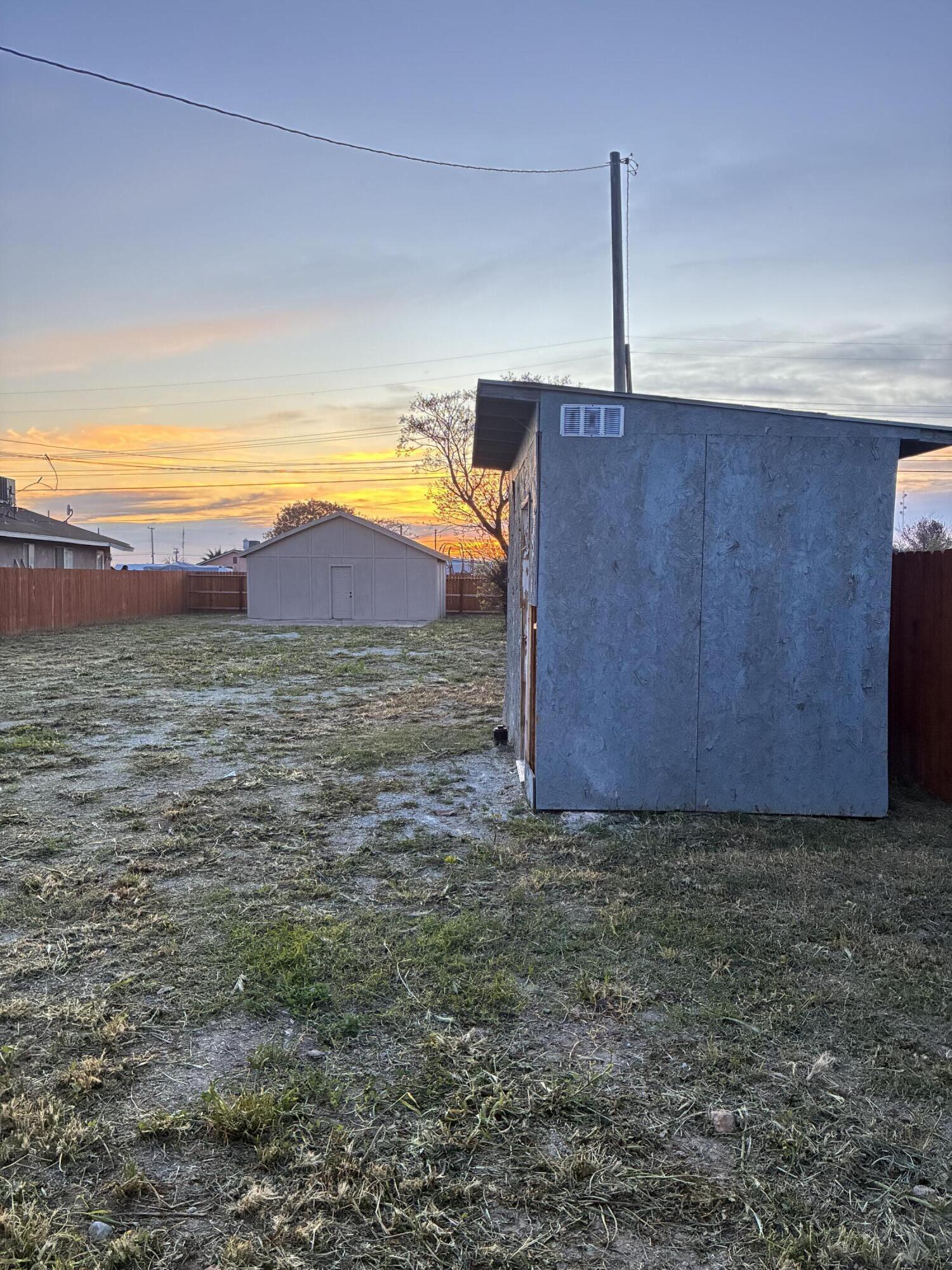 177 S Callison Rd, Tipton, CA 93272