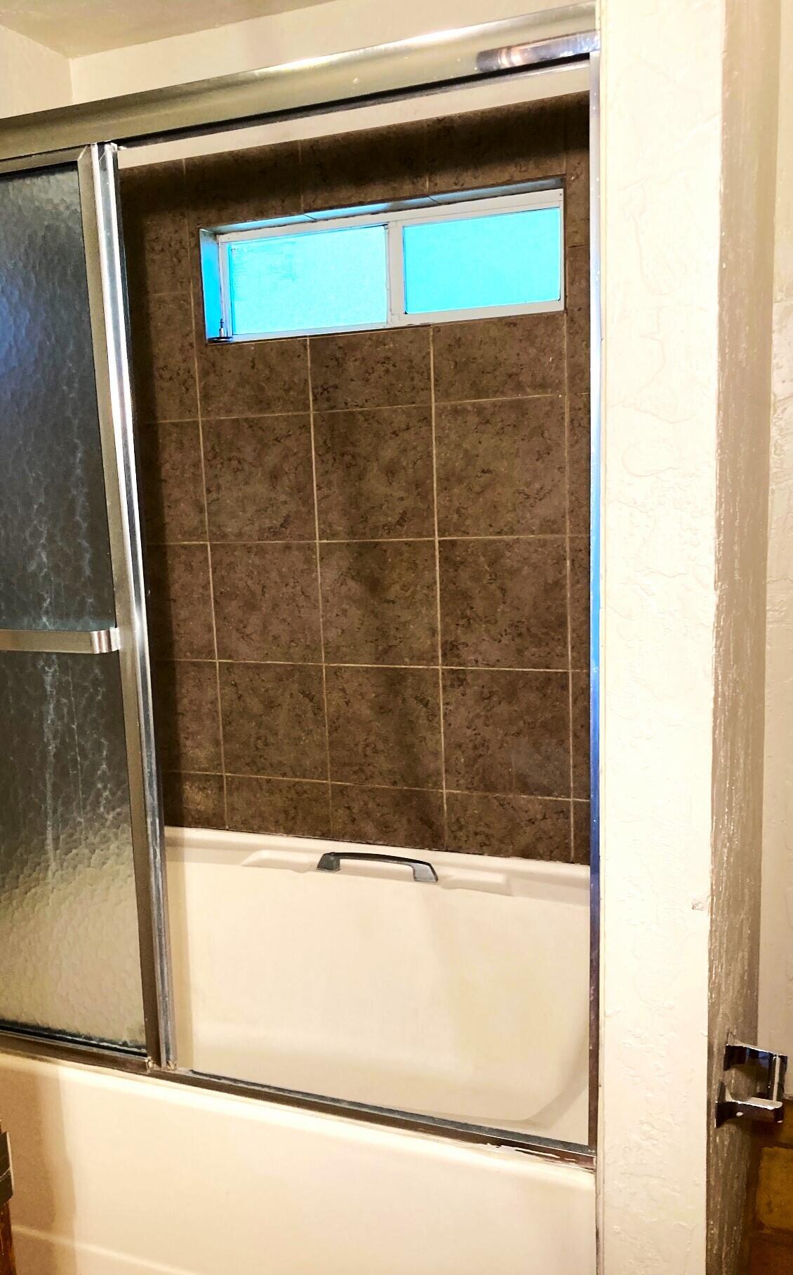 45218 Hammond Dr, Three Rivers, CA 93271