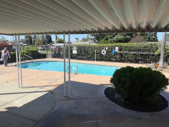 820 Chinowth St #73, Visalia, CA 93277