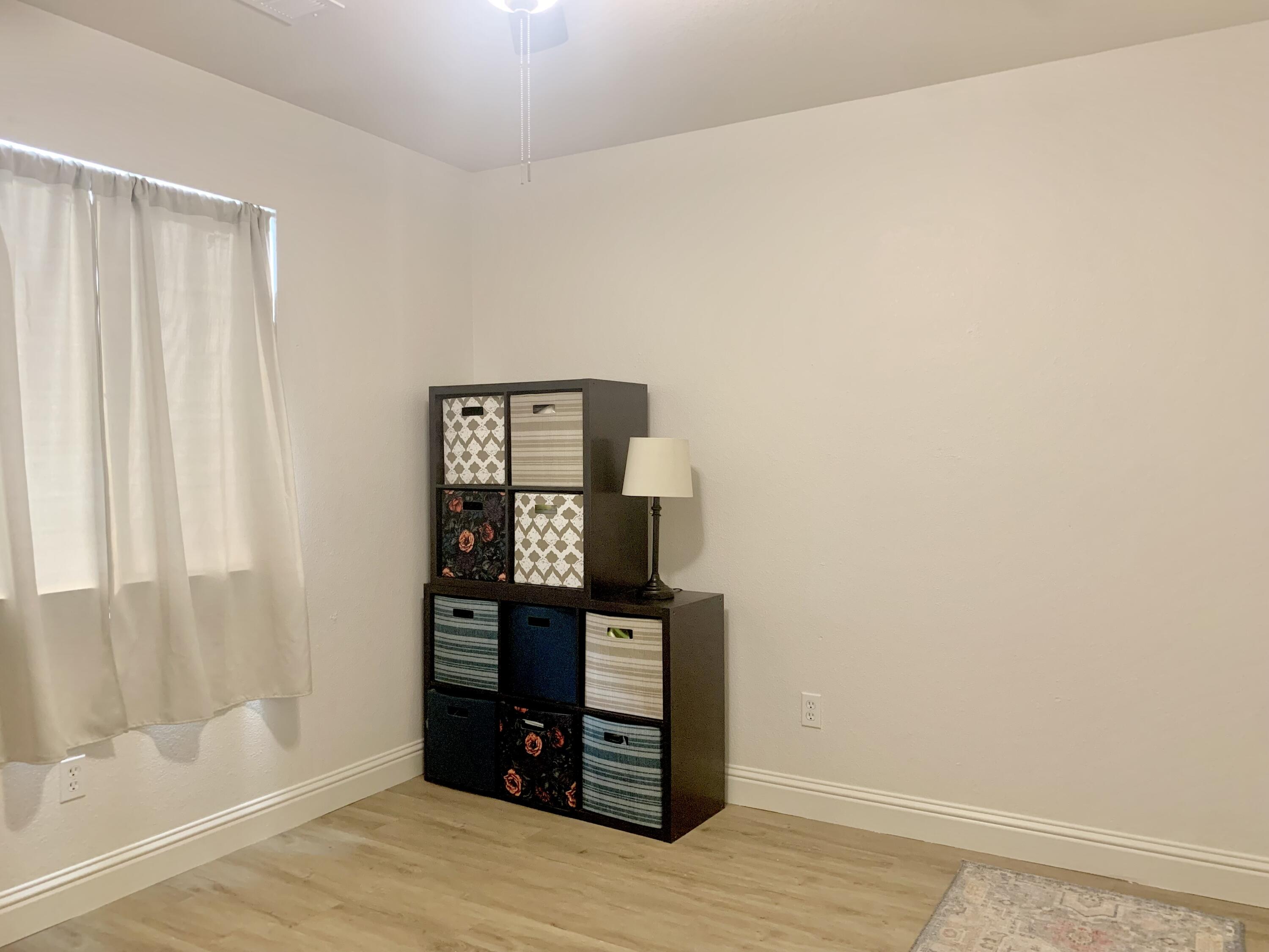 1067 N Roberta Way, Porterville, CA 93257