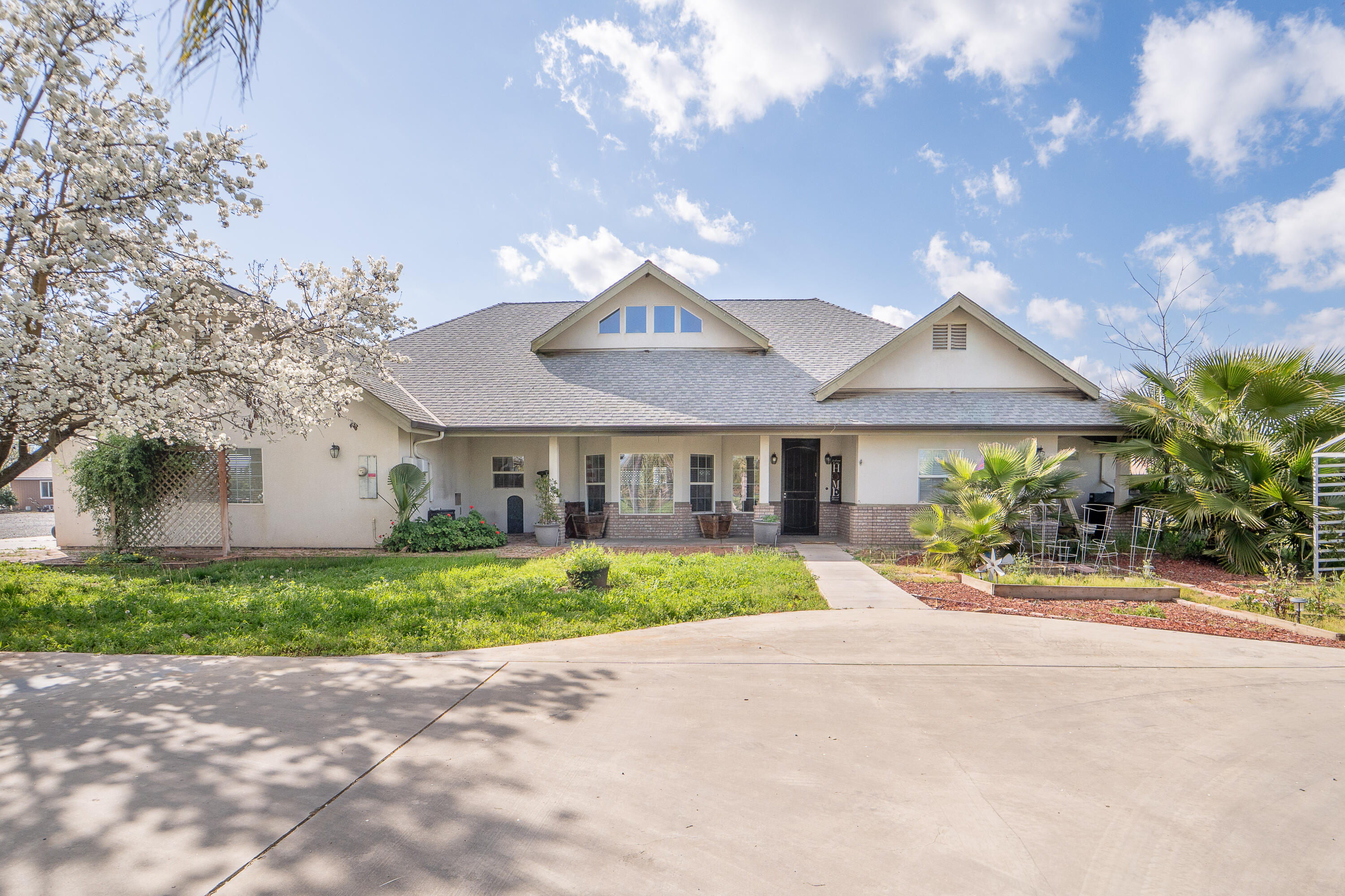 25744 Road 188, Exeter, CA 93221