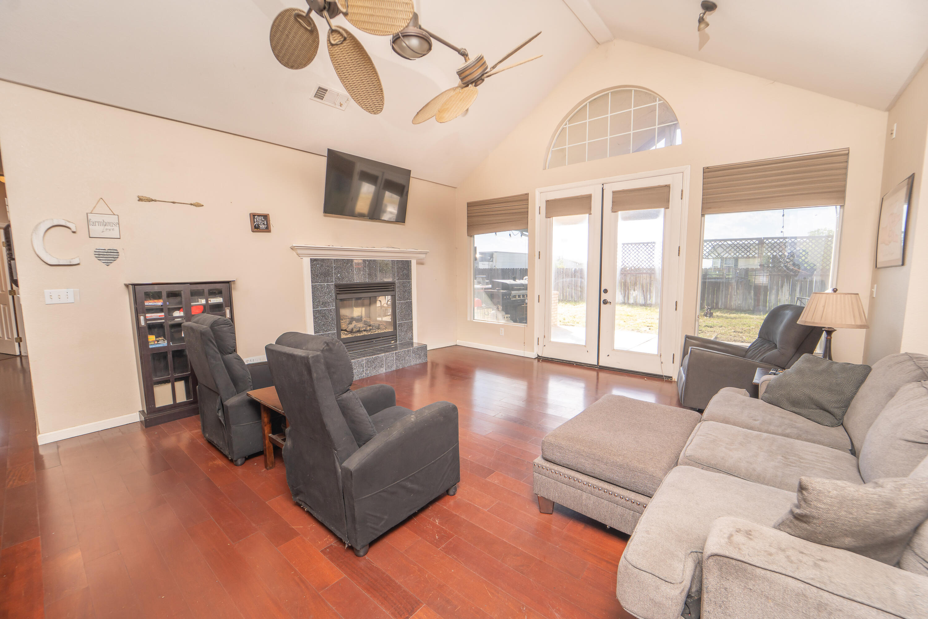 25744 Road 188, Exeter, CA 93221