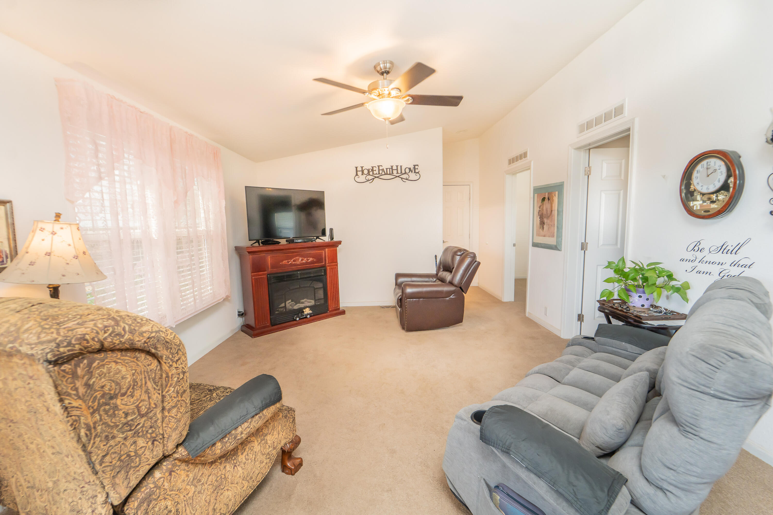 25744 Road 188, Exeter, CA 93221