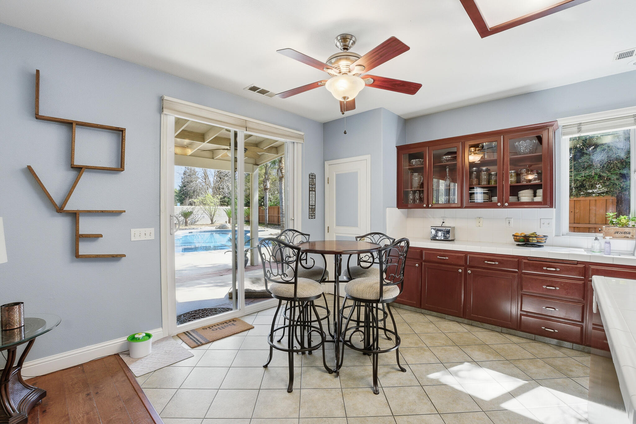 1612 Maduro St, Tulare, CA 93274