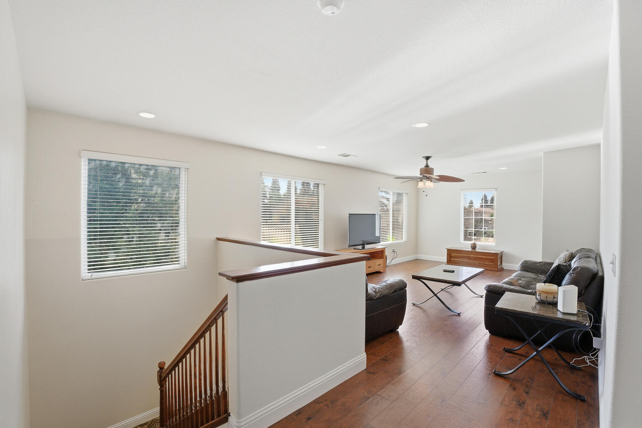 1612 Maduro St, Tulare, CA 93274