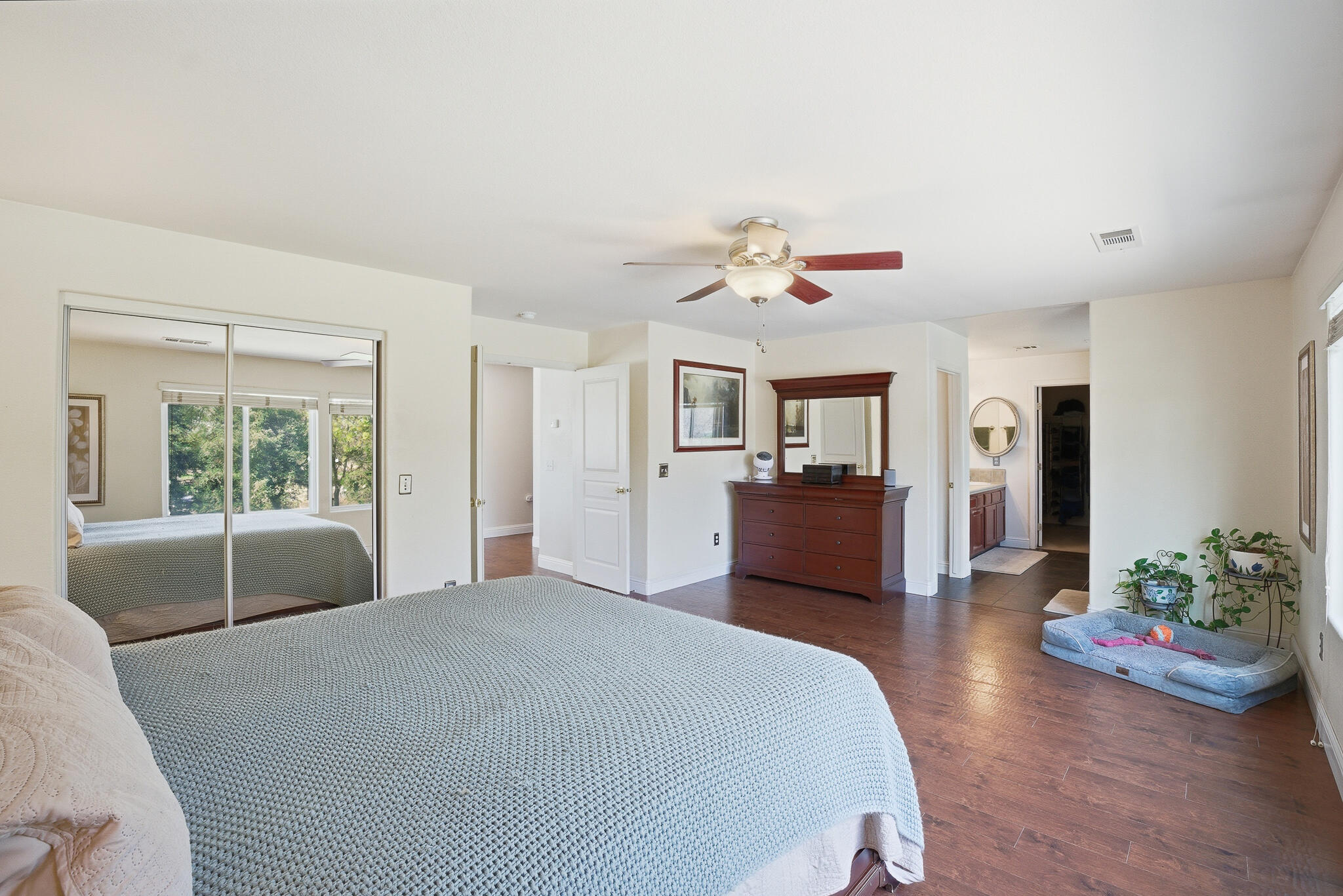 1612 Maduro St, Tulare, CA 93274