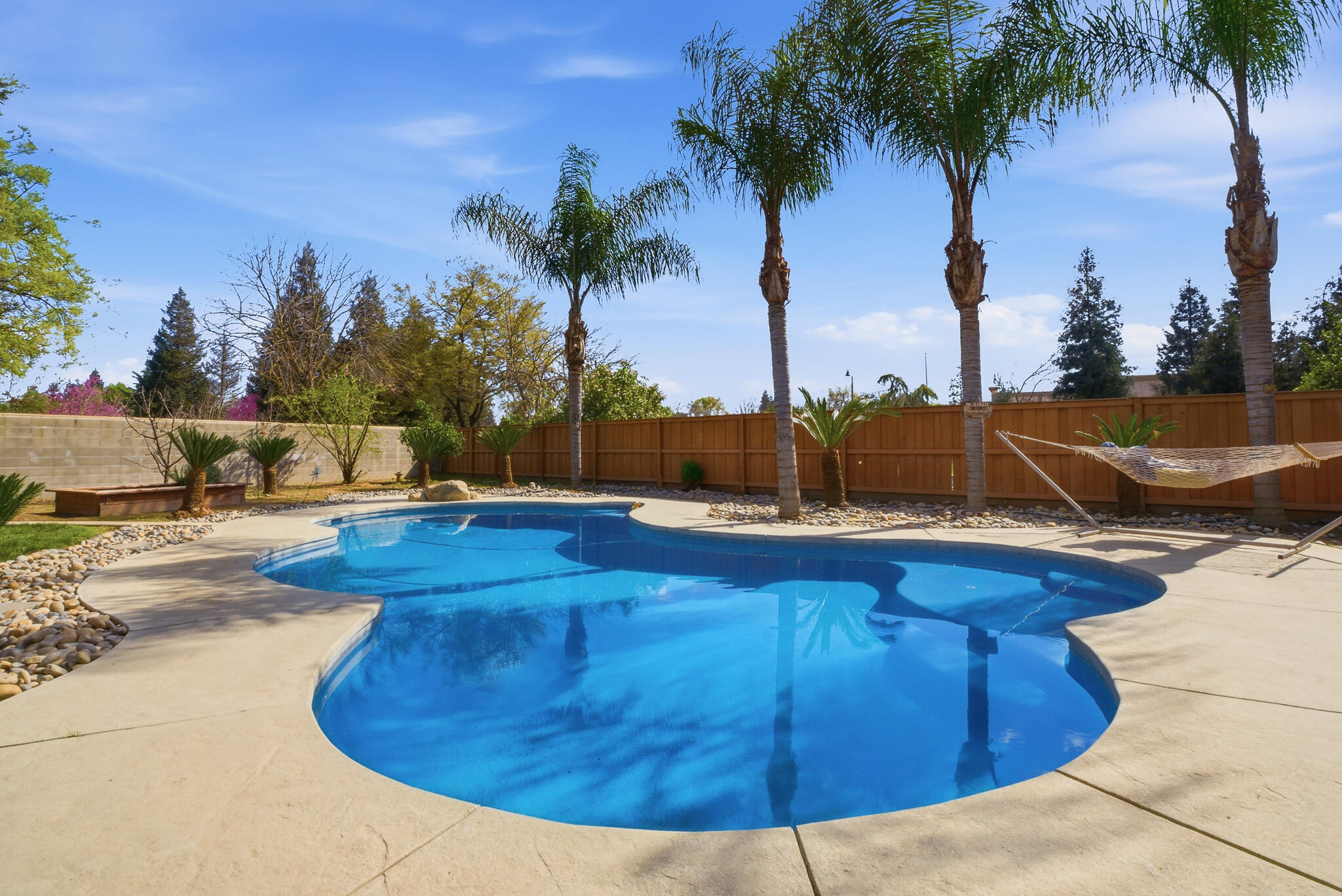 1612 Maduro St, Tulare, CA 93274