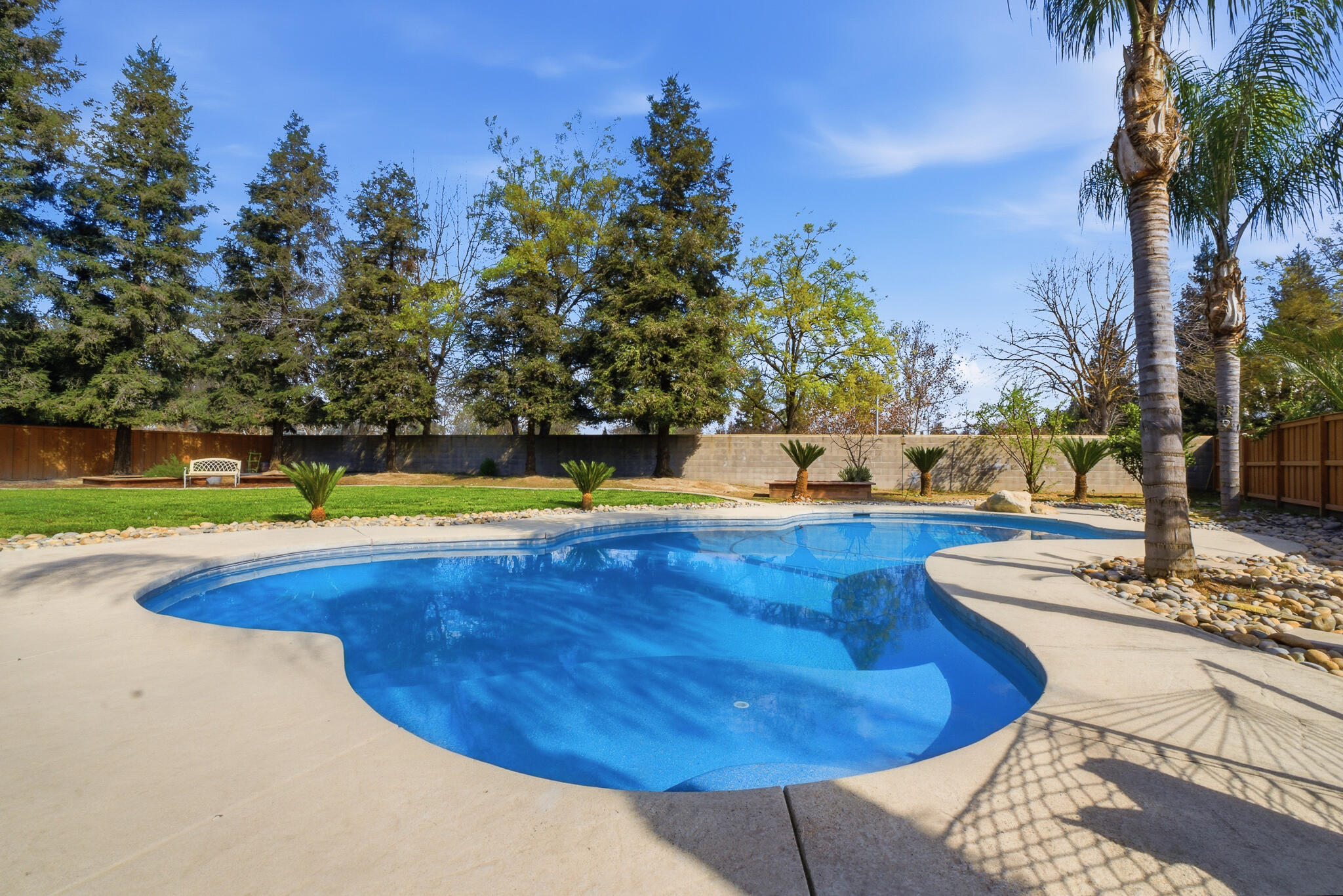 1612 Maduro St, Tulare, CA 93274