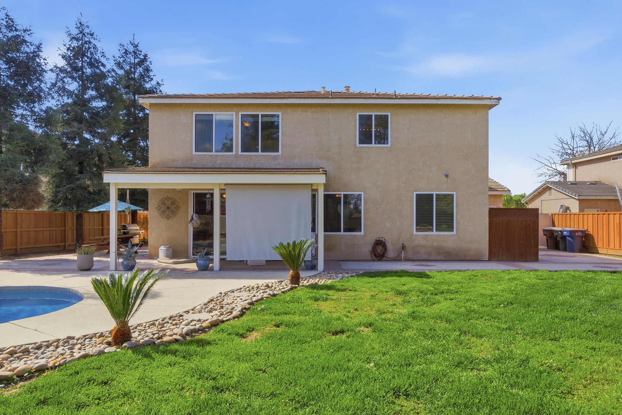 1612 Maduro St, Tulare, CA 93274