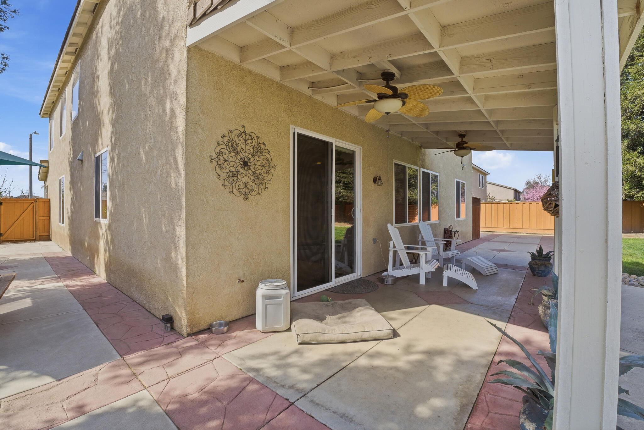 1612 Maduro St, Tulare, CA 93274