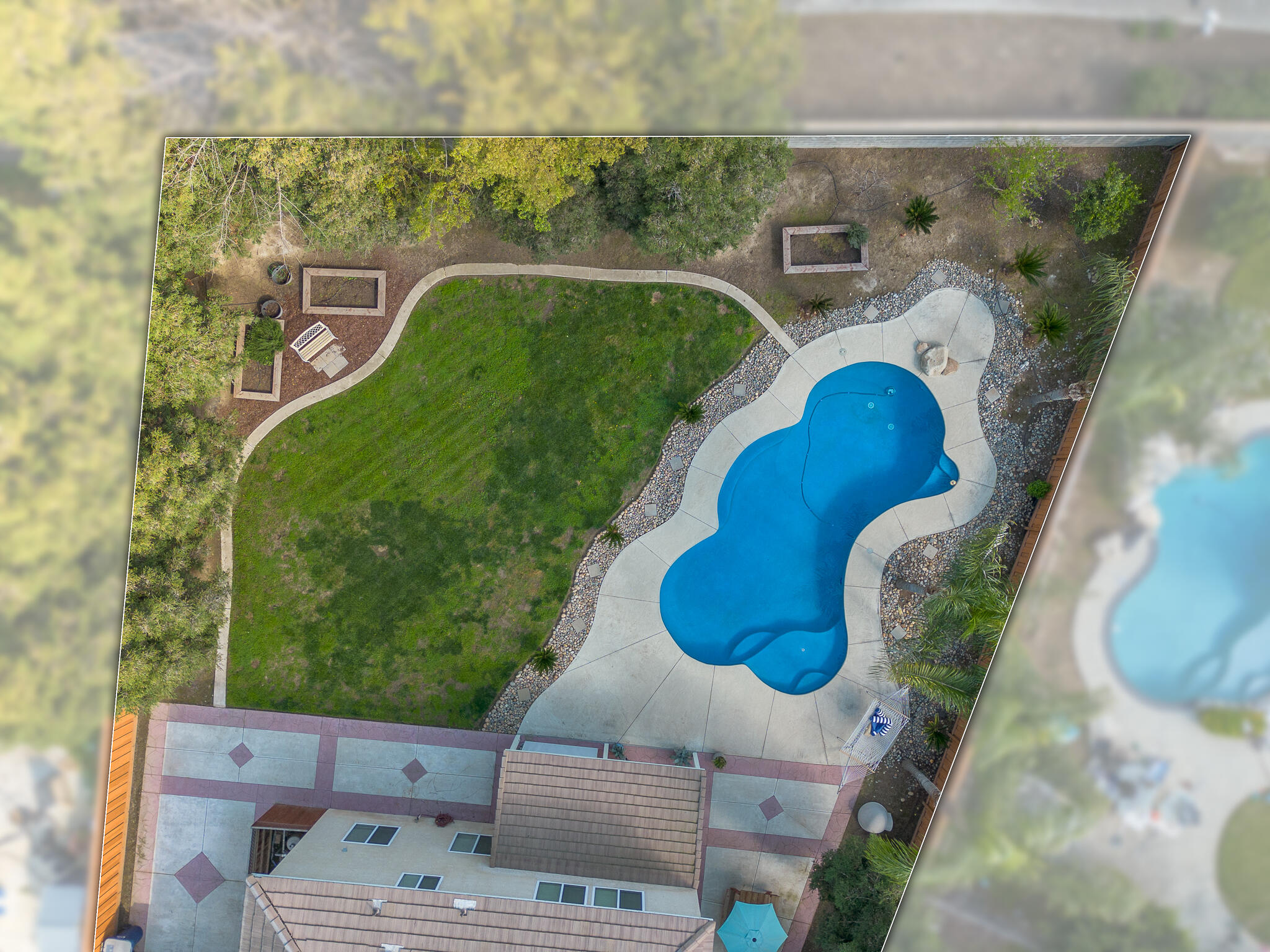 1612 Maduro St, Tulare, CA 93274