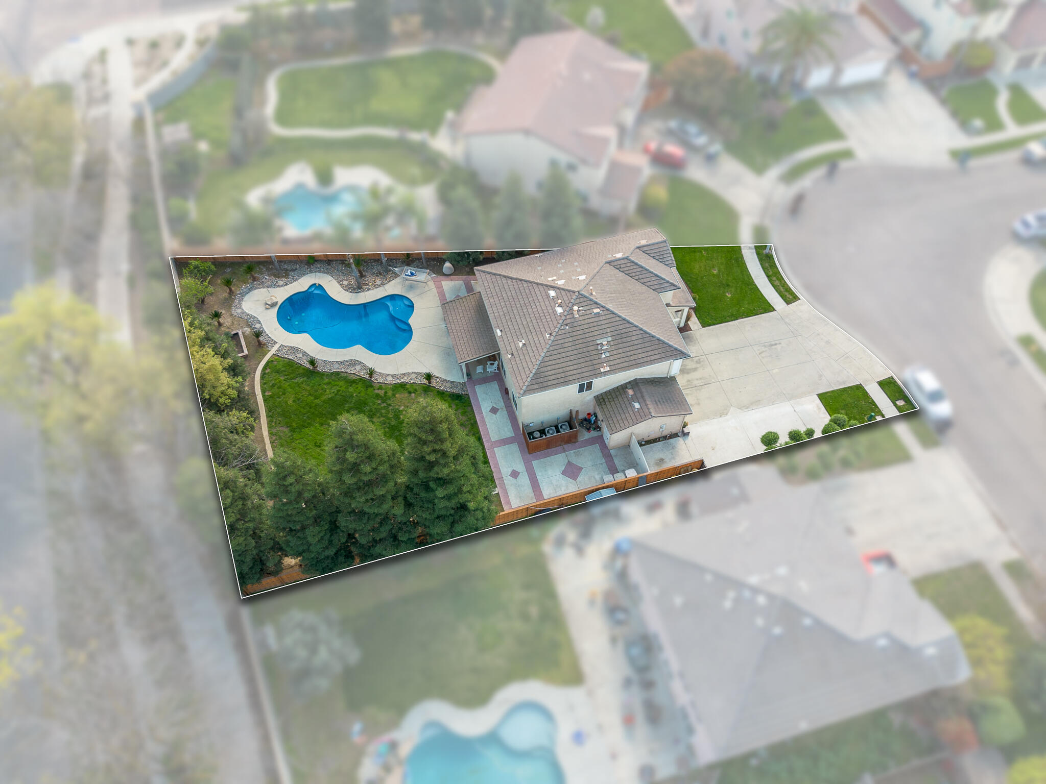 1612 Maduro St, Tulare, CA 93274