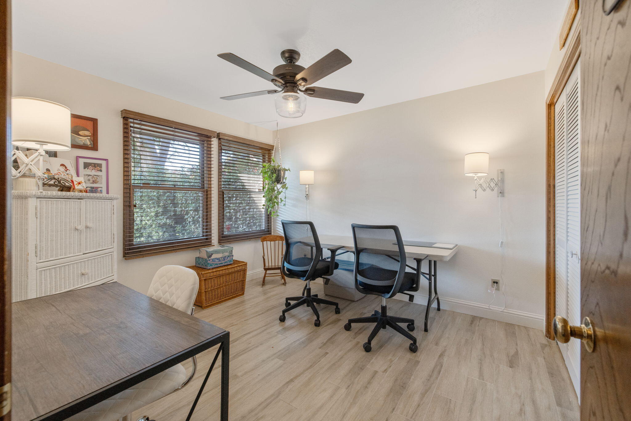 3321 S Stevenson Ct, Visalia, CA 93277