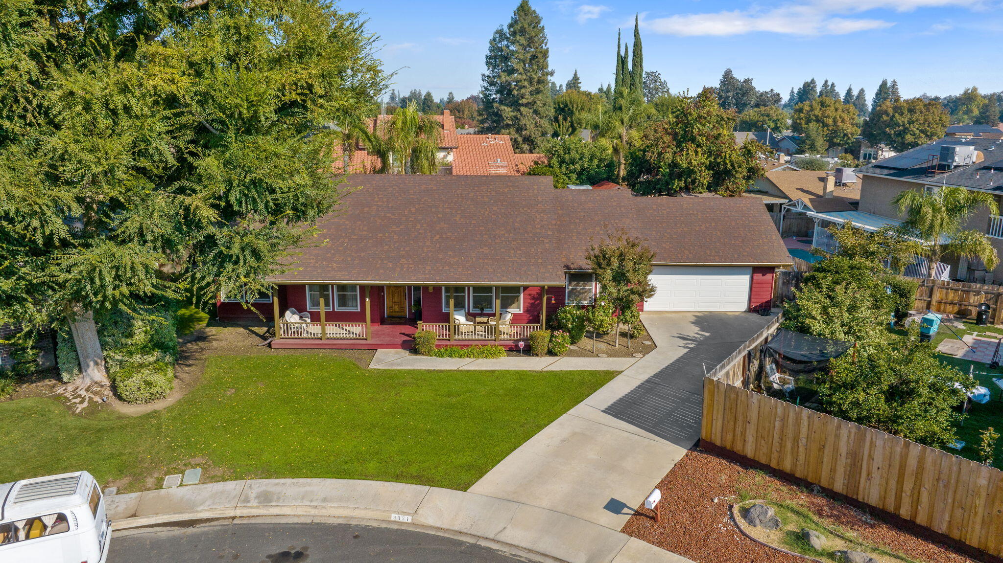 3321 S Stevenson Ct, Visalia, CA 93277