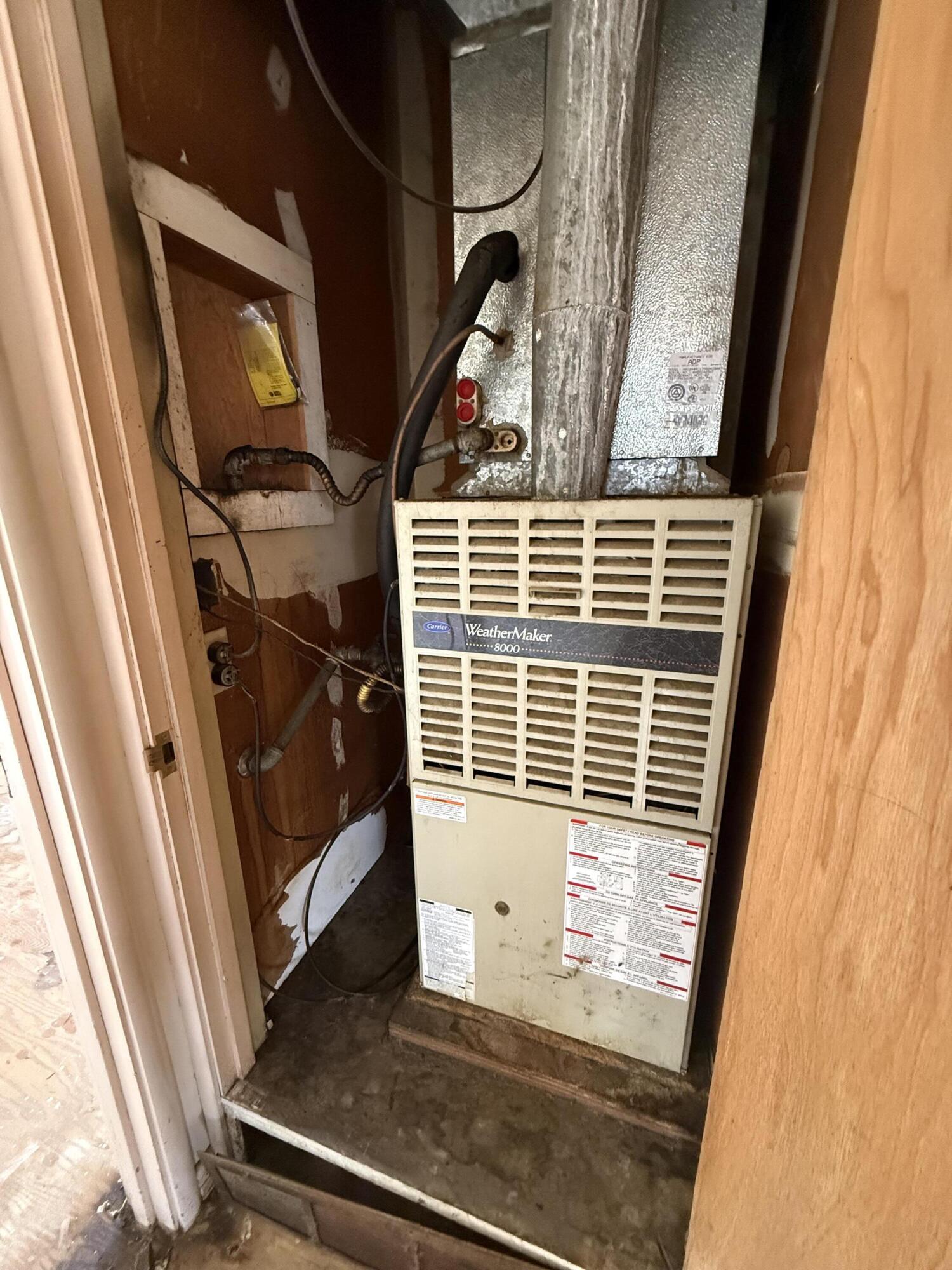 200 S D St, Exeter, CA 93221