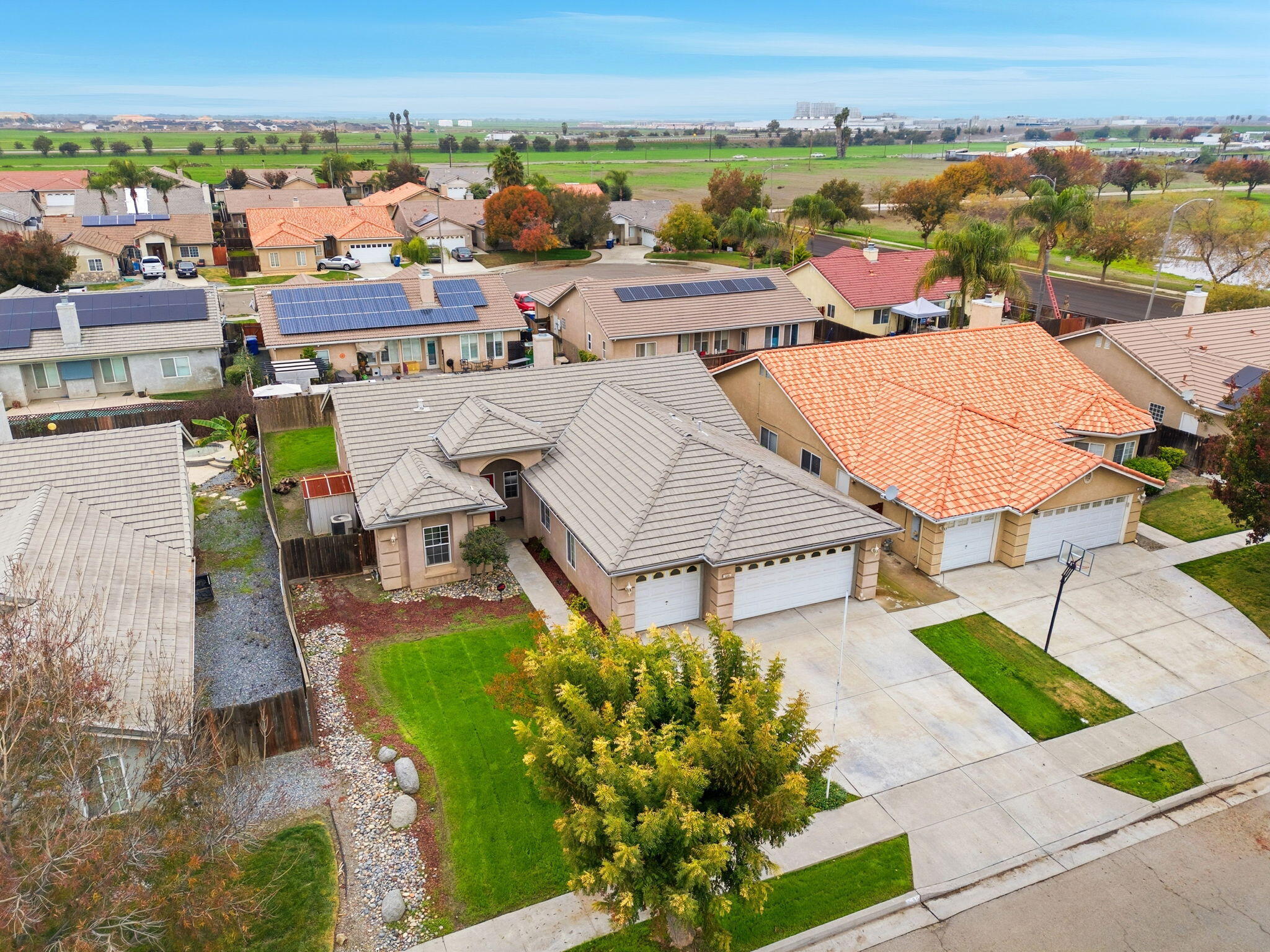 535 Mallard Ave, Lemoore, CA 93245