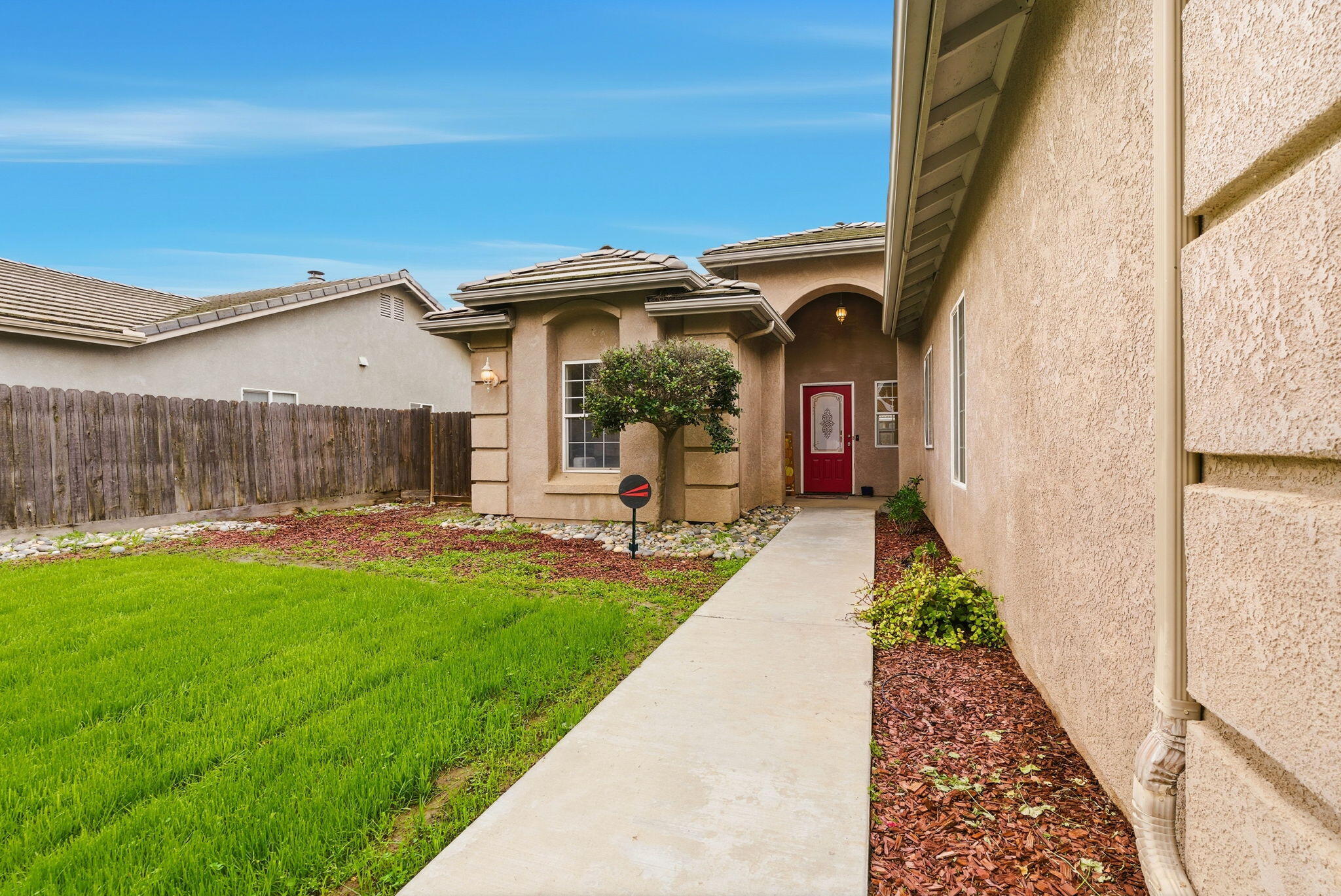 535 Mallard Ave, Lemoore, CA 93245