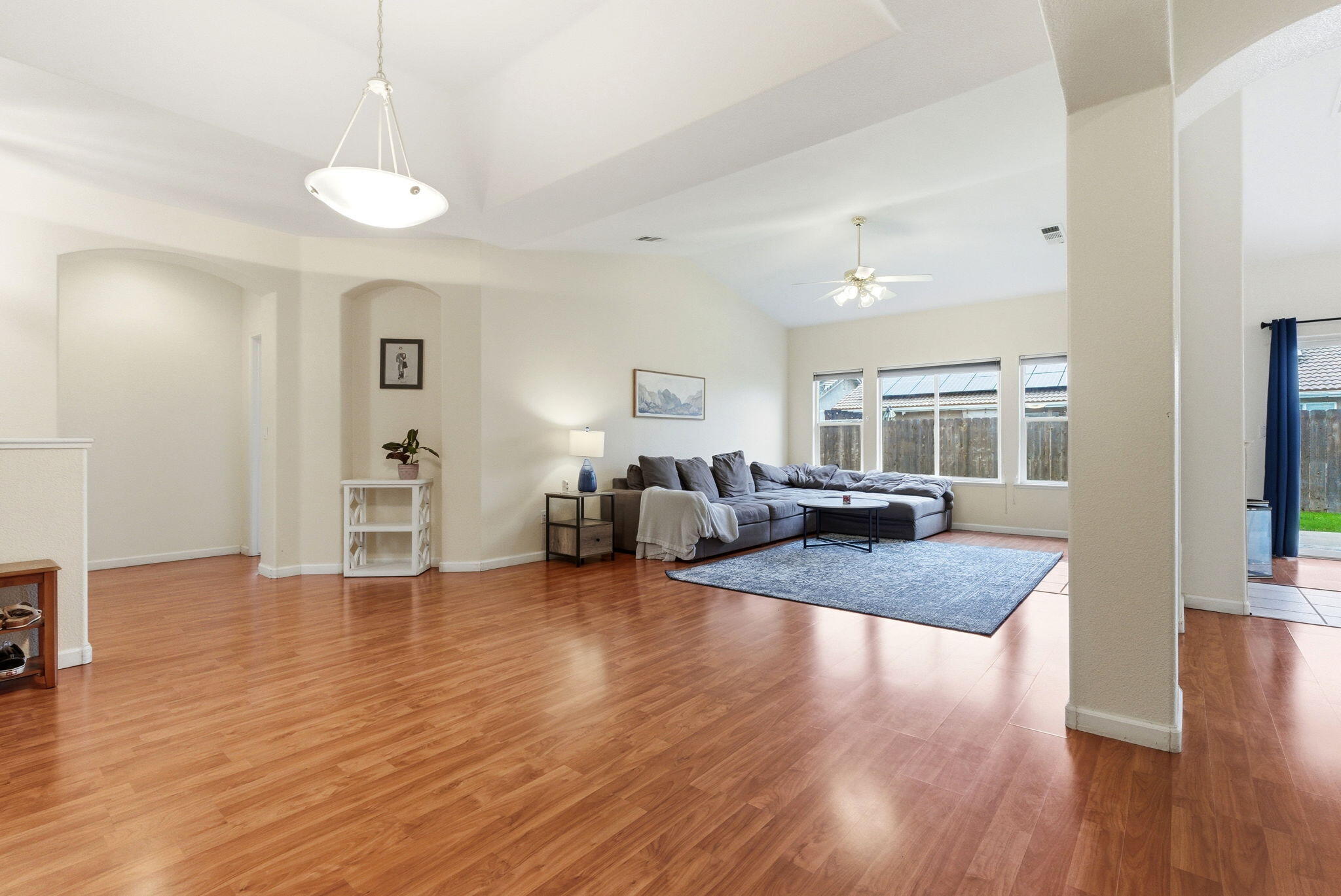 535 Mallard Ave, Lemoore, CA 93245