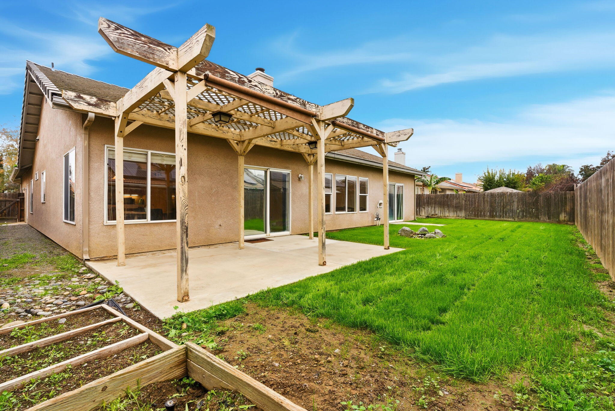 535 Mallard Ave, Lemoore, CA 93245