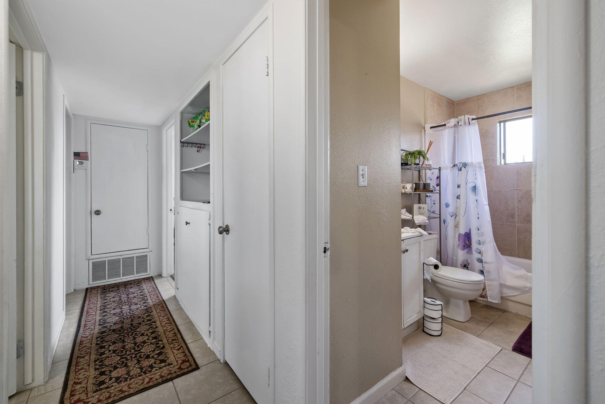 605 Stanley St, Exeter, CA 93221