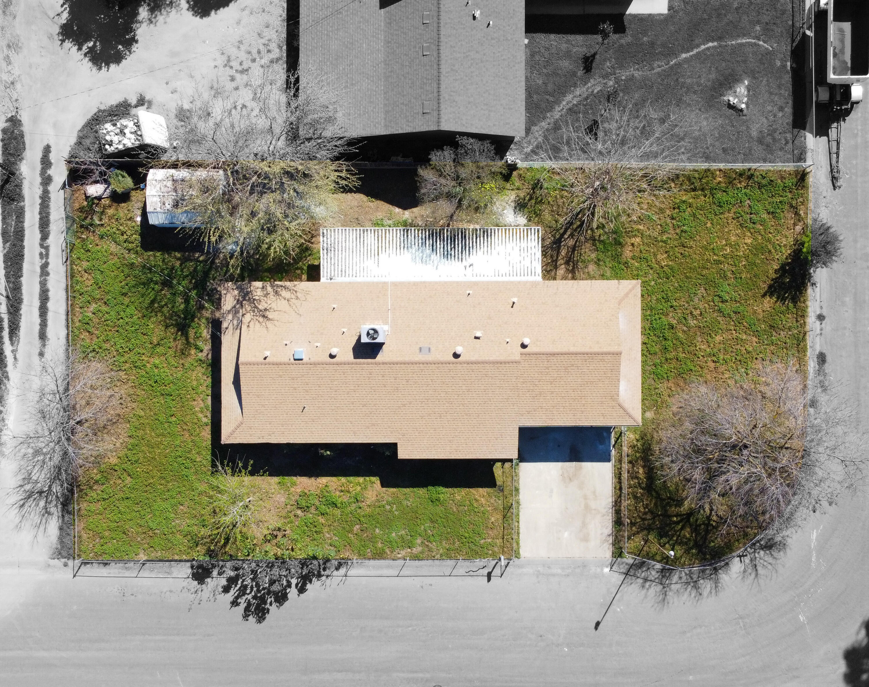 2165 E Richard Ave, Porterville, CA 93257