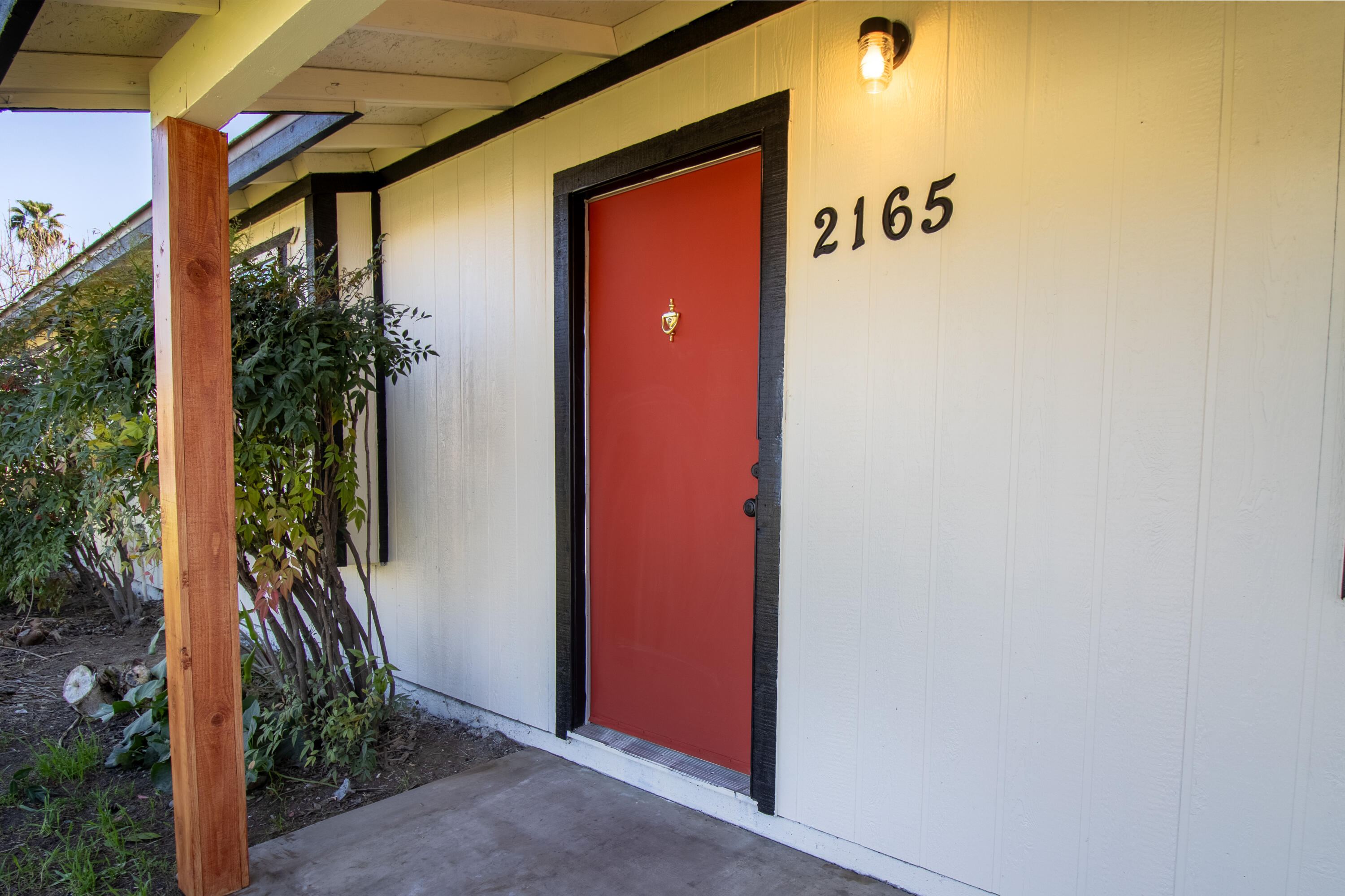 2165 E Richard Ave, Porterville, CA 93257