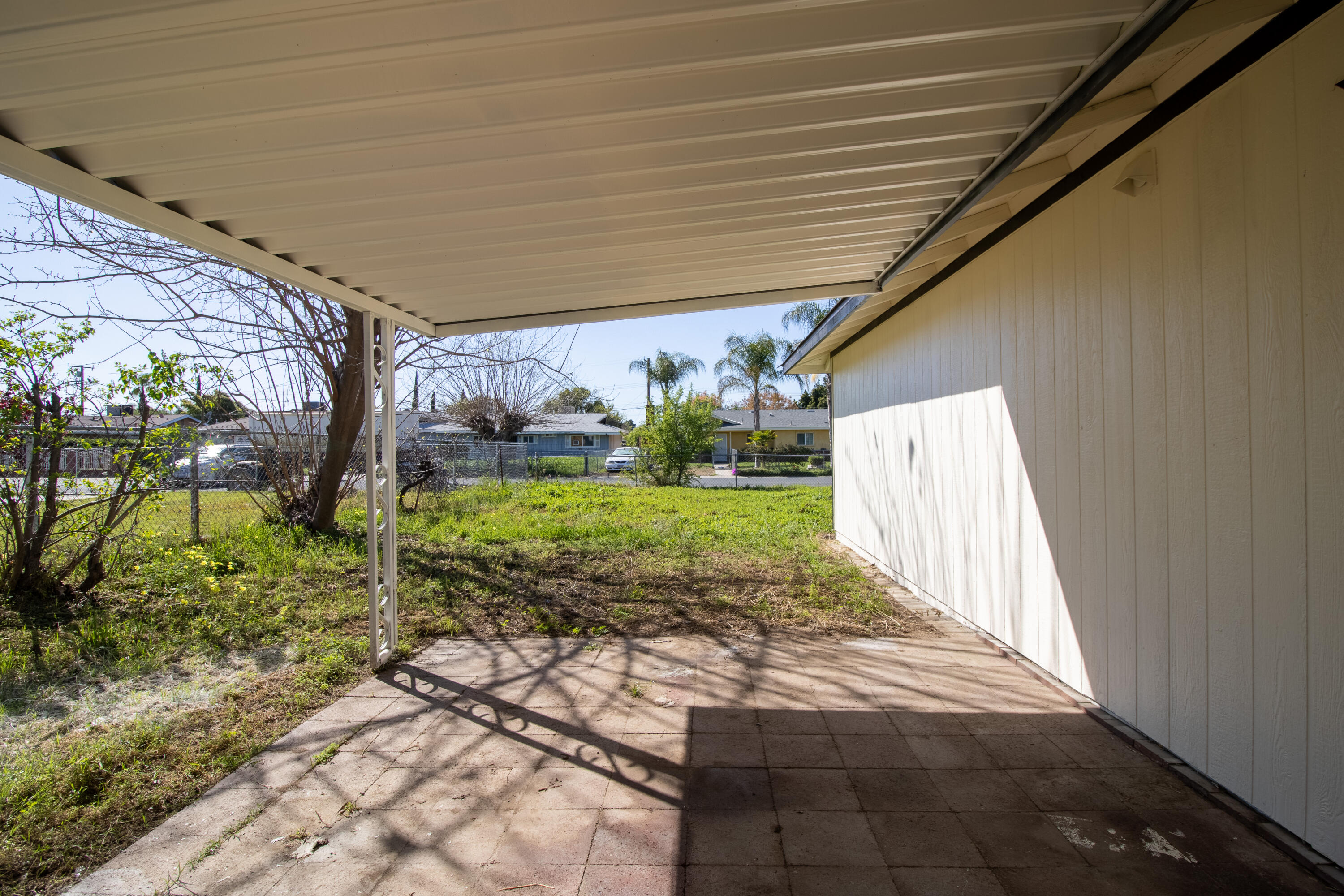 2165 E Richard Ave, Porterville, CA 93257
