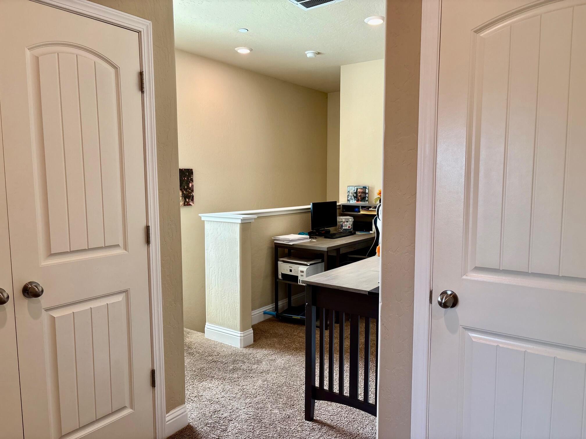 2220 N Shady St, Visalia, CA 93291