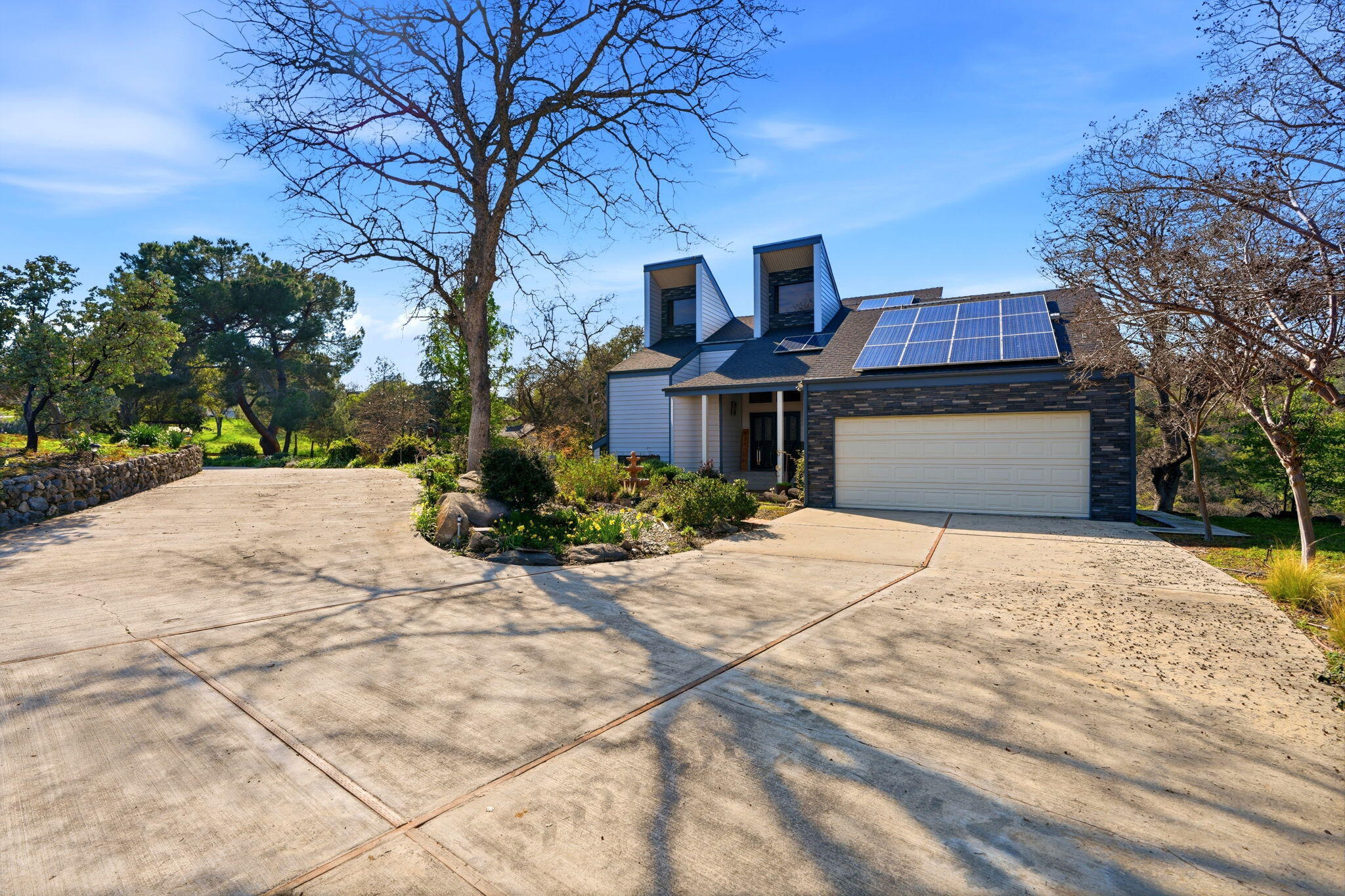 30530 Corral Dr, Coarsegold, CA 93614