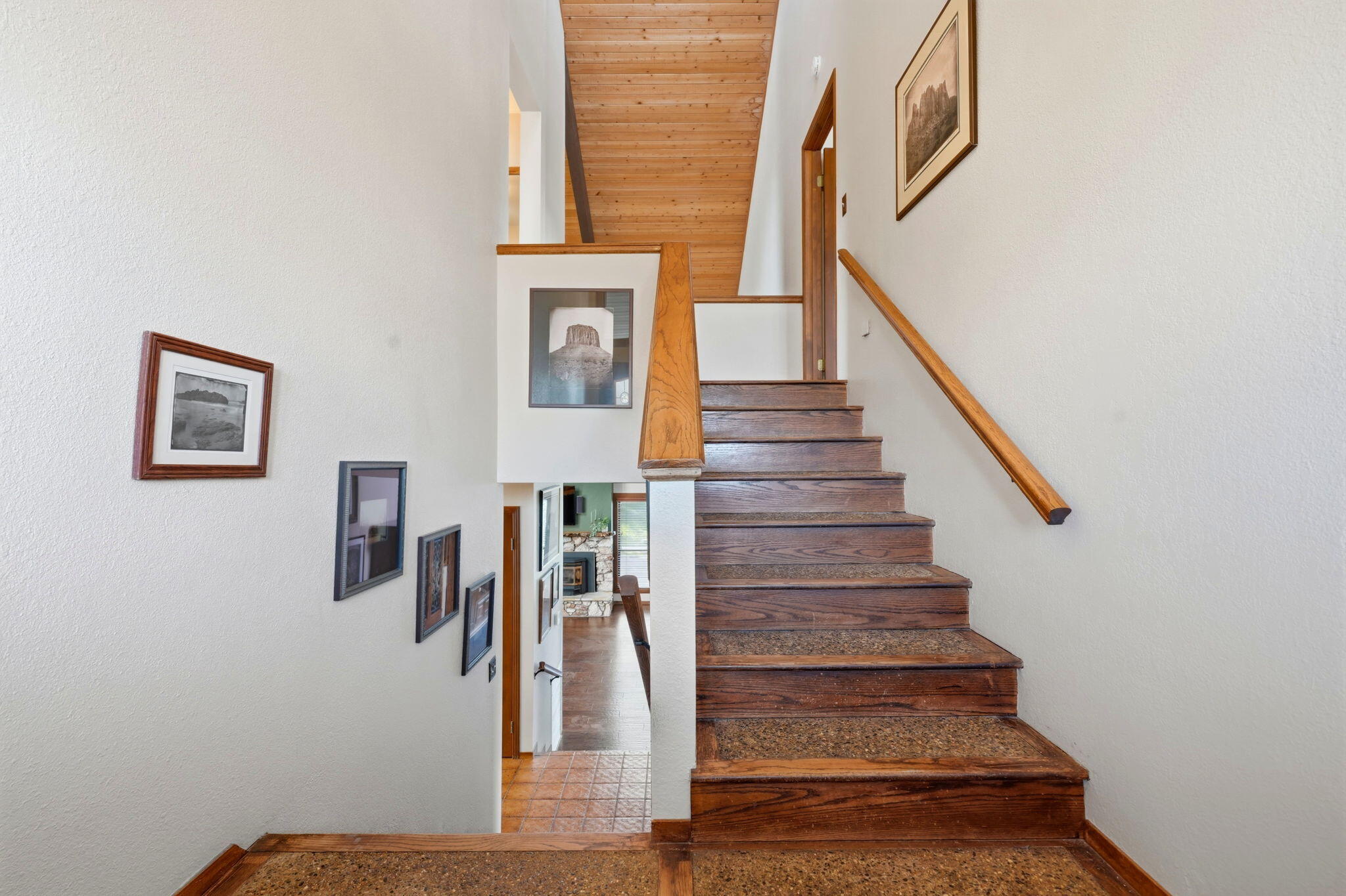 30530 Corral Dr, Coarsegold, CA 93614