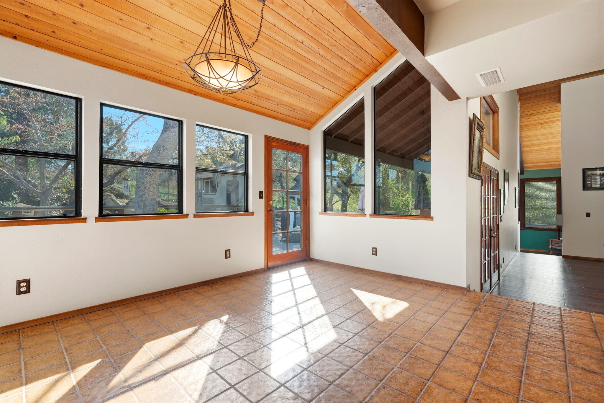 30530 Corral Dr, Coarsegold, CA 93614