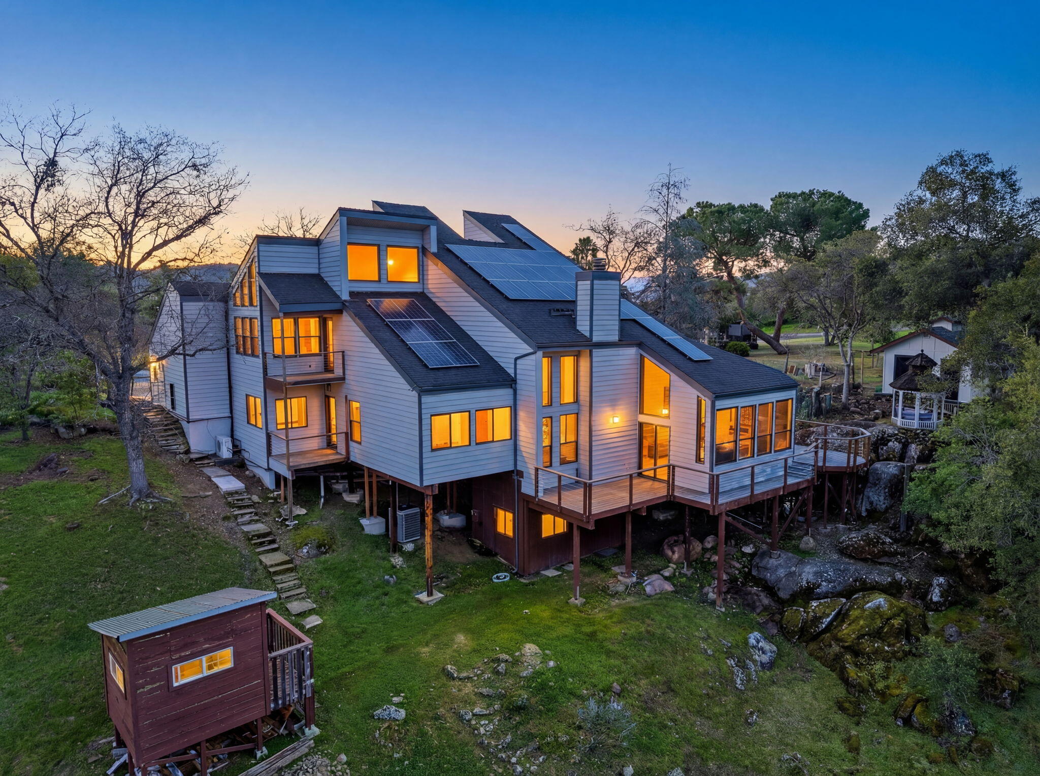 30530 Corral Dr, Coarsegold, CA 93614