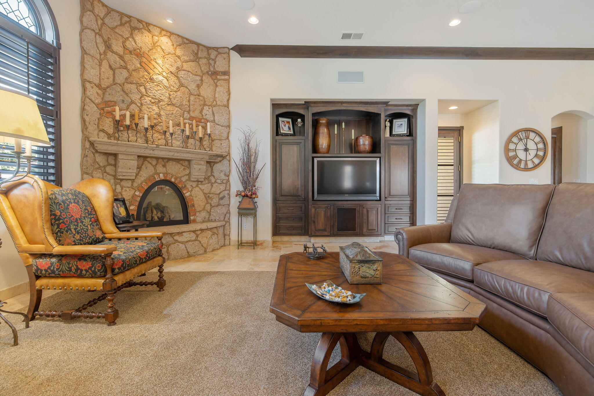 1611 N Pienza St, Visalia, CA 93291