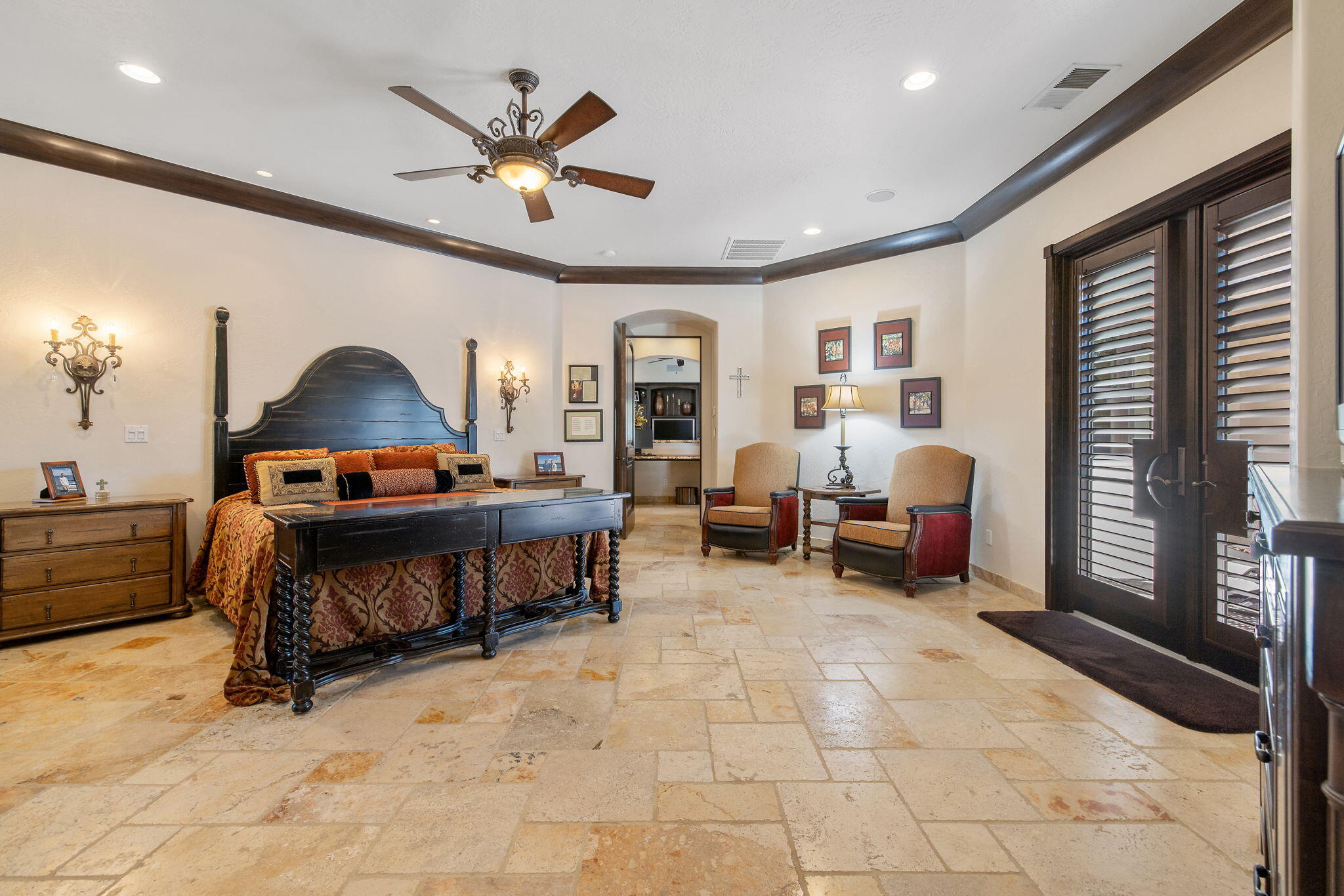 1611 N Pienza St, Visalia, CA 93291