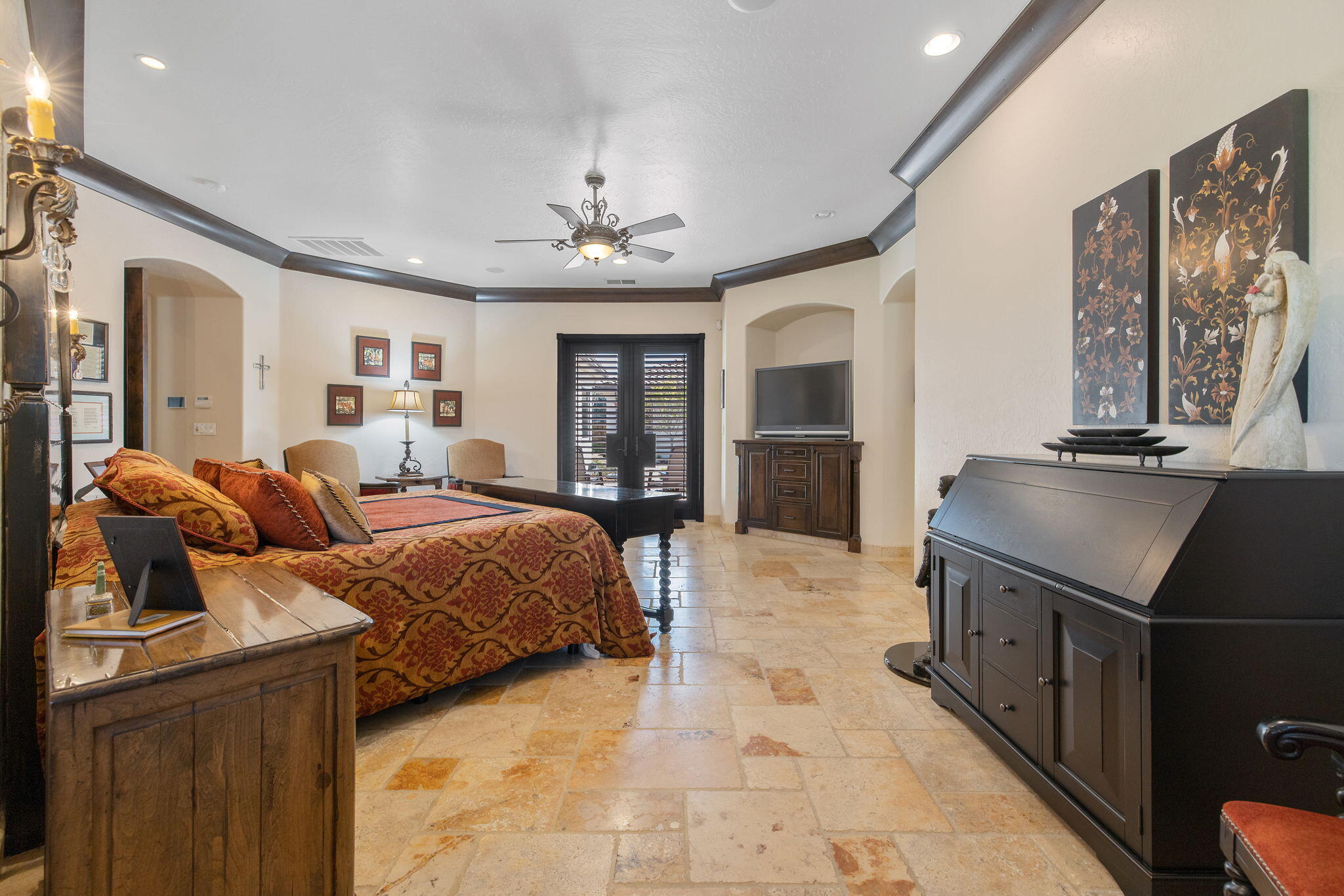 1611 N Pienza St, Visalia, CA 93291