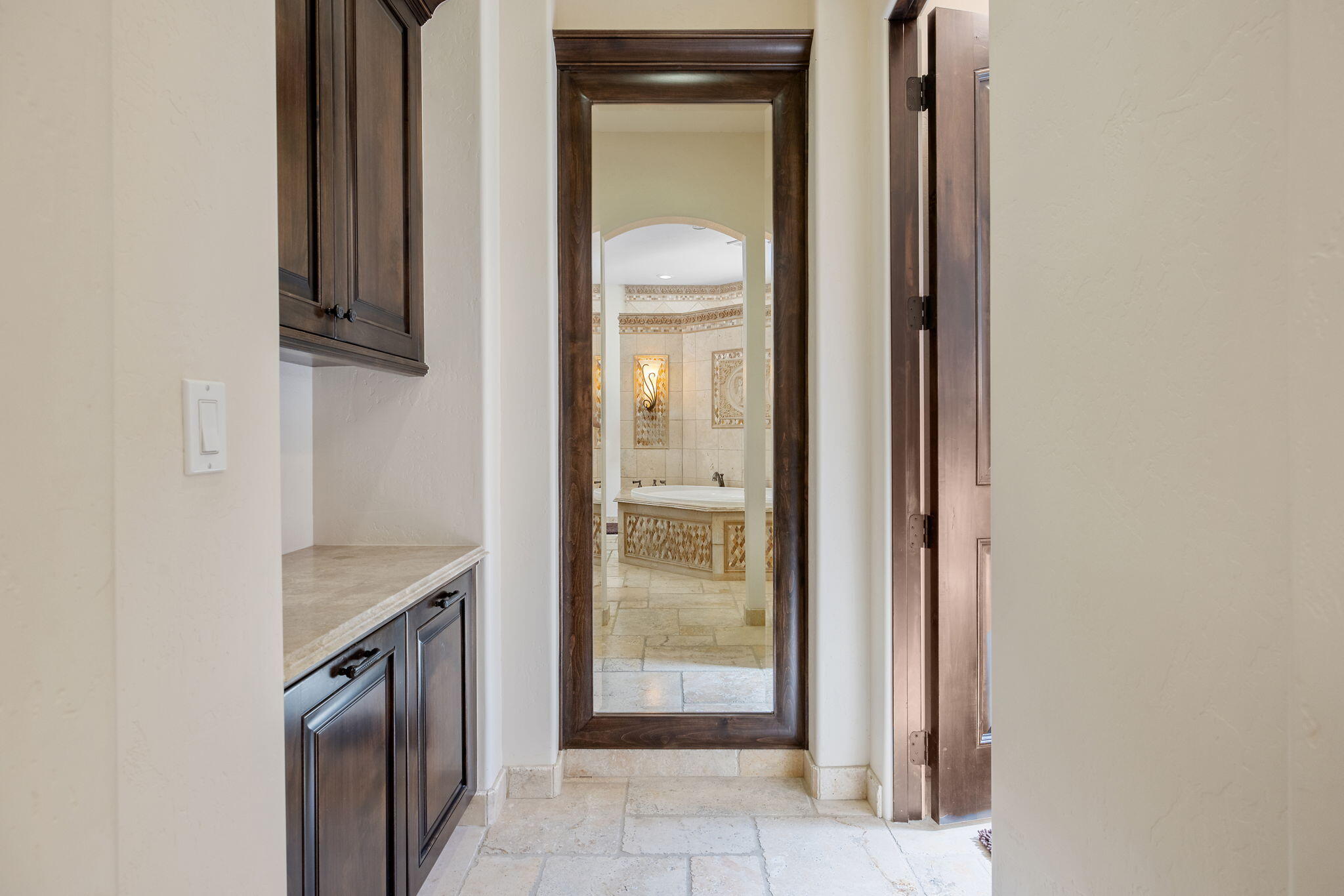 1611 N Pienza St, Visalia, CA 93291