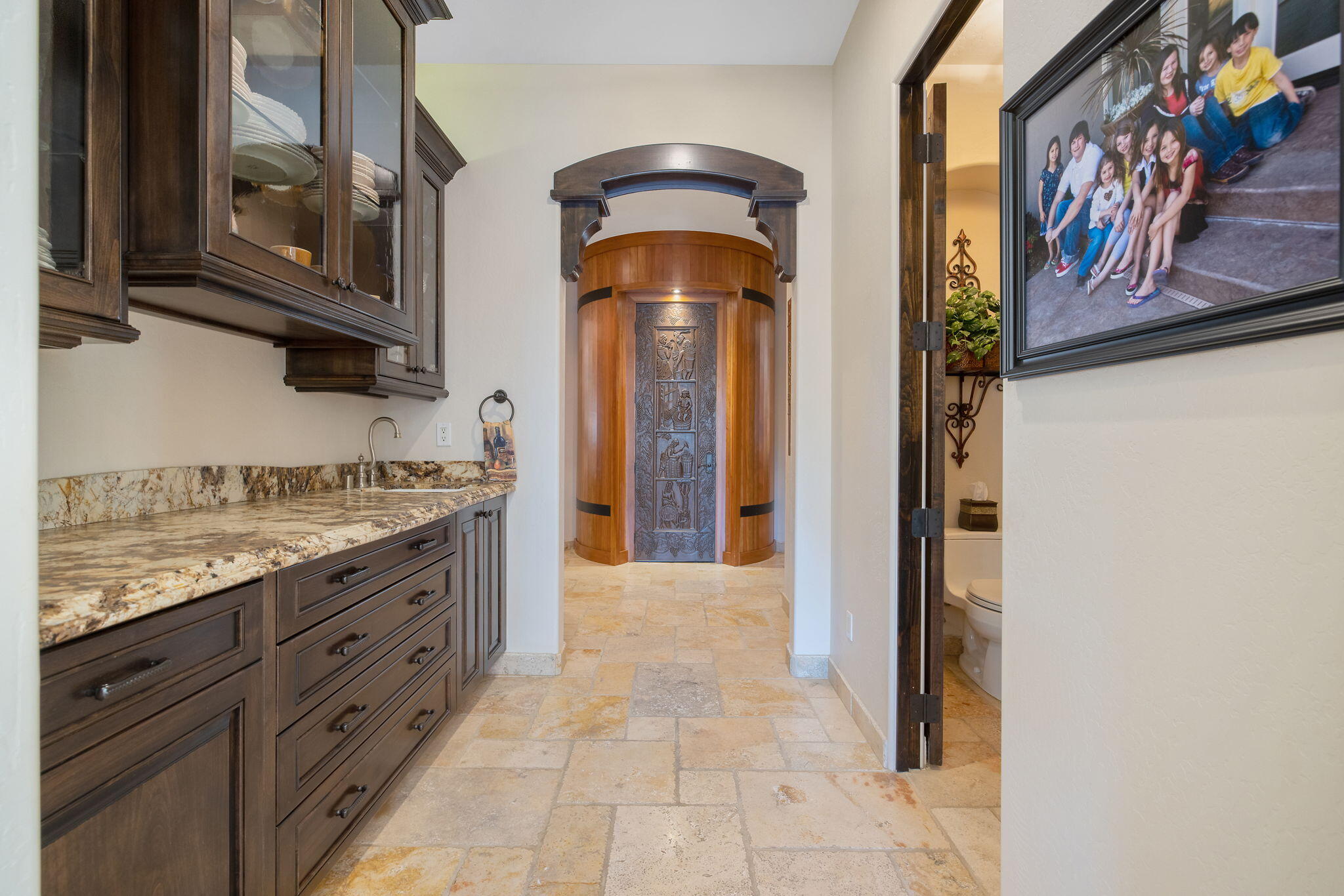 1611 N Pienza St, Visalia, CA 93291