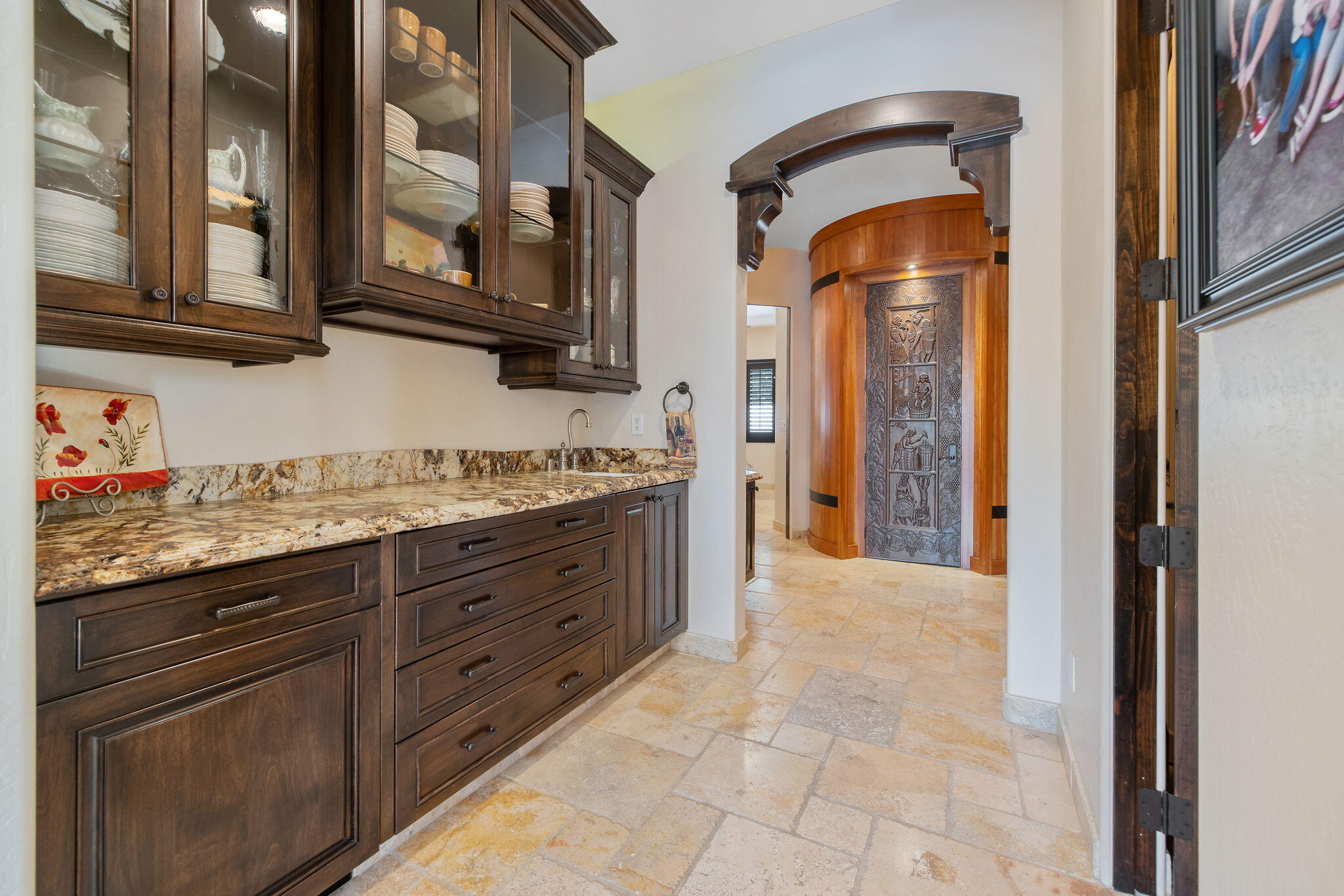 1611 N Pienza St, Visalia, CA 93291