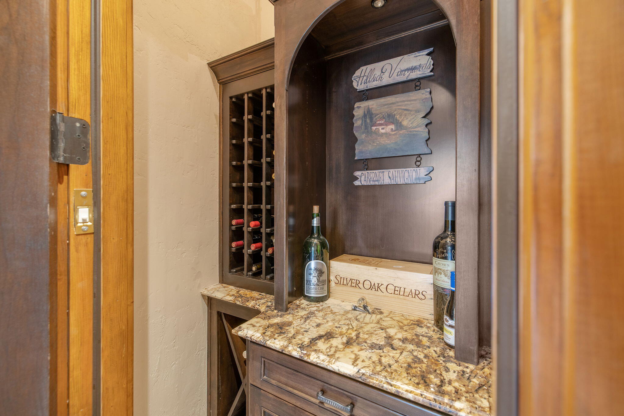 1611 N Pienza St, Visalia, CA 93291