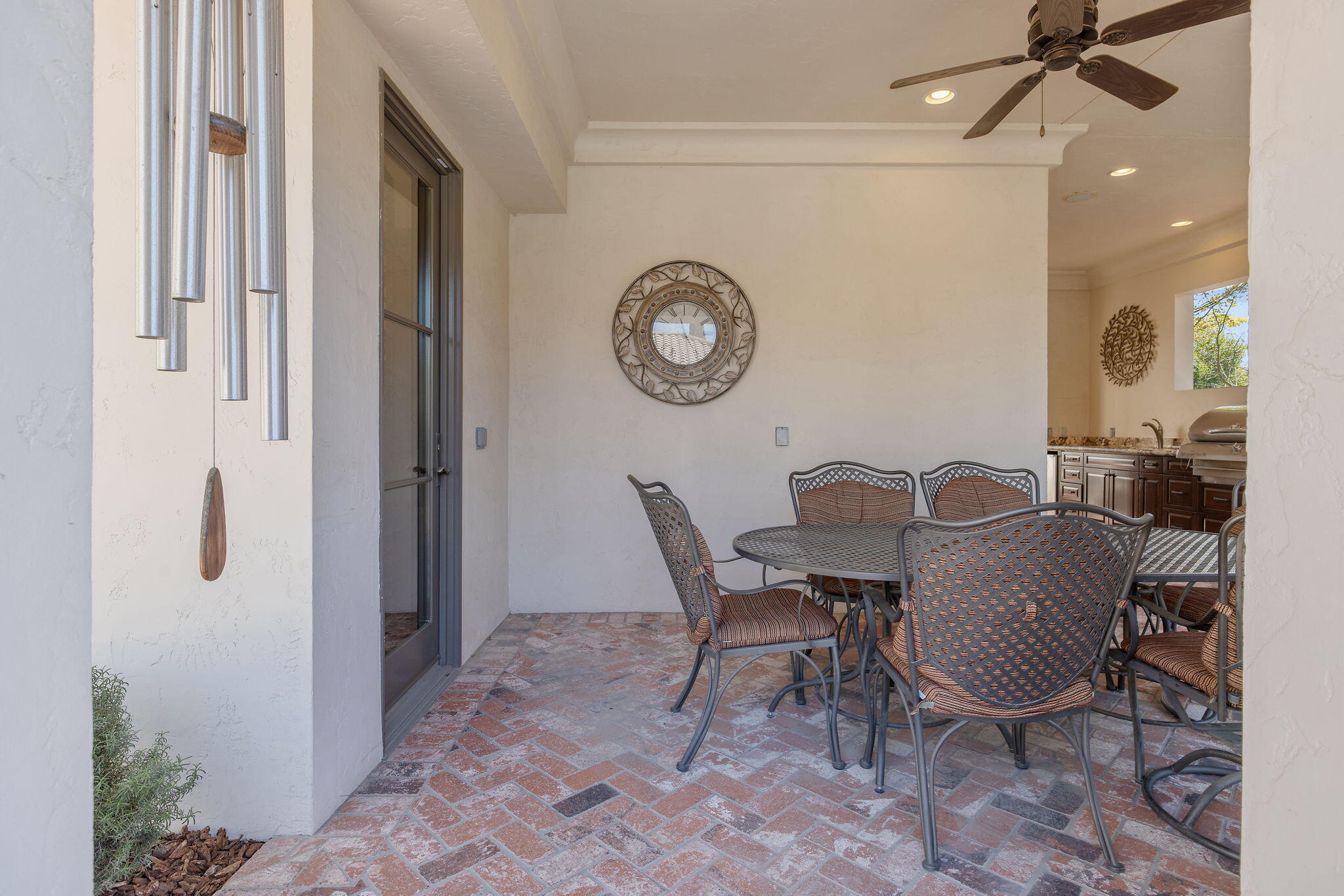 1611 N Pienza St, Visalia, CA 93291