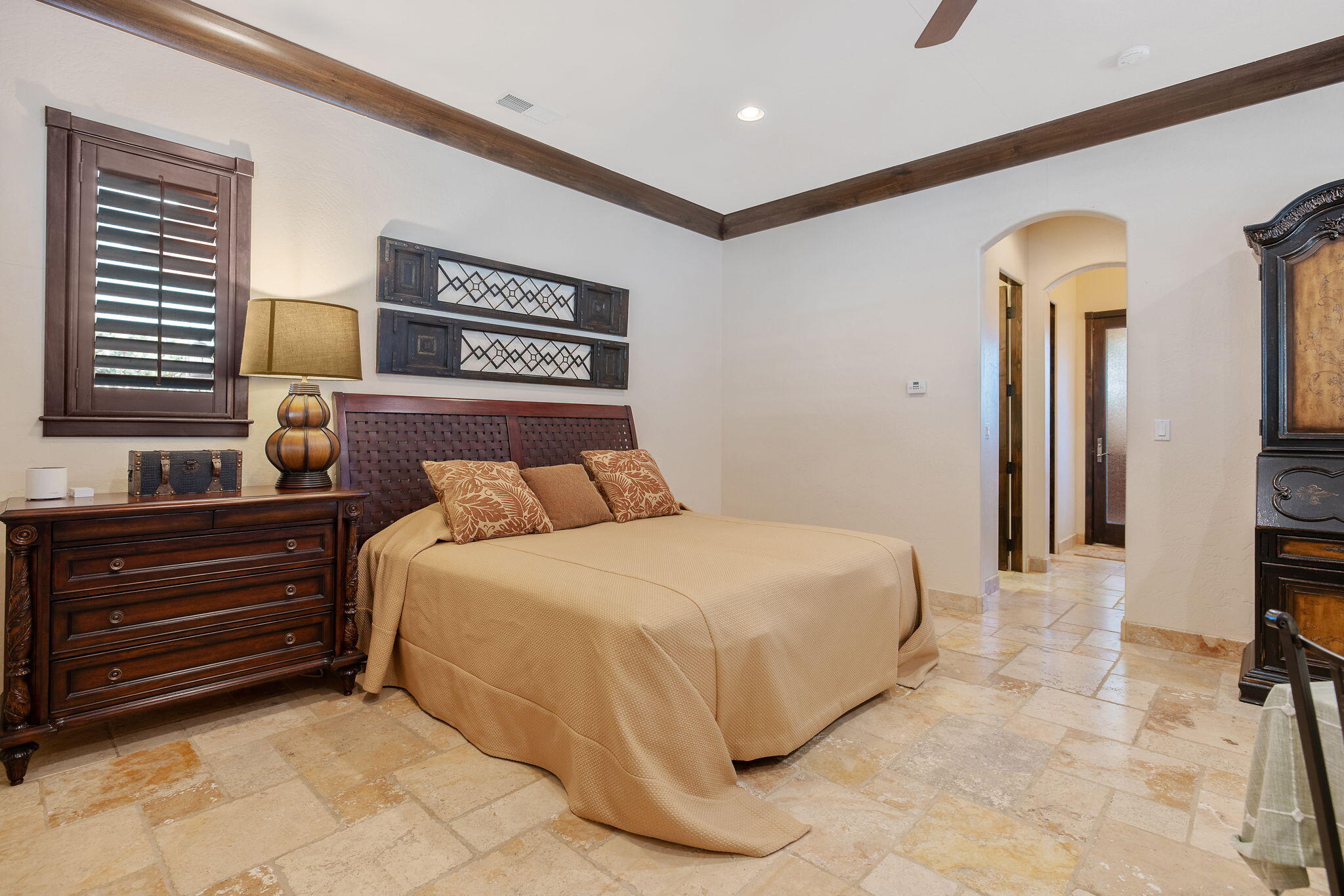 1611 N Pienza St, Visalia, CA 93291