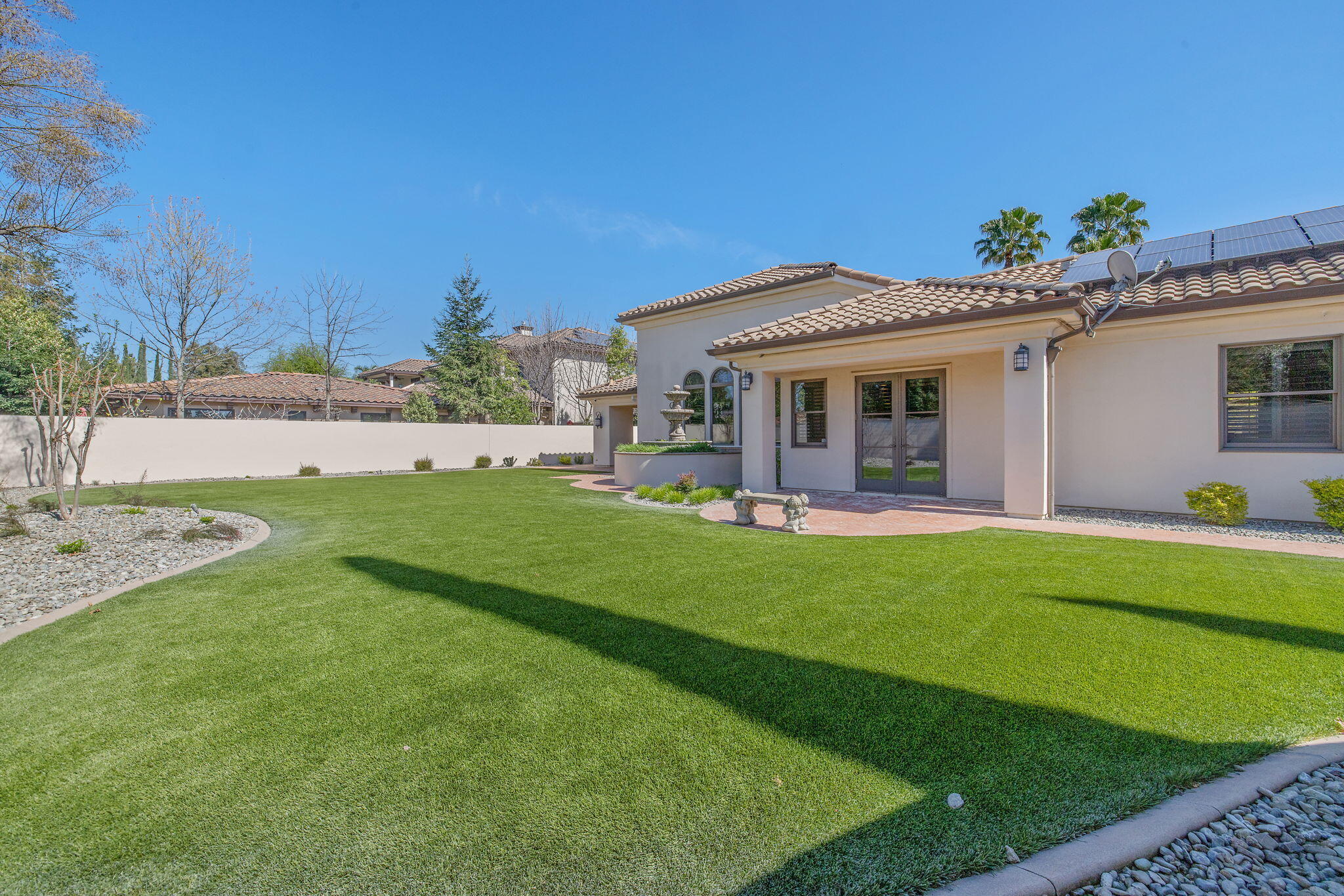 1611 N Pienza St, Visalia, CA 93291