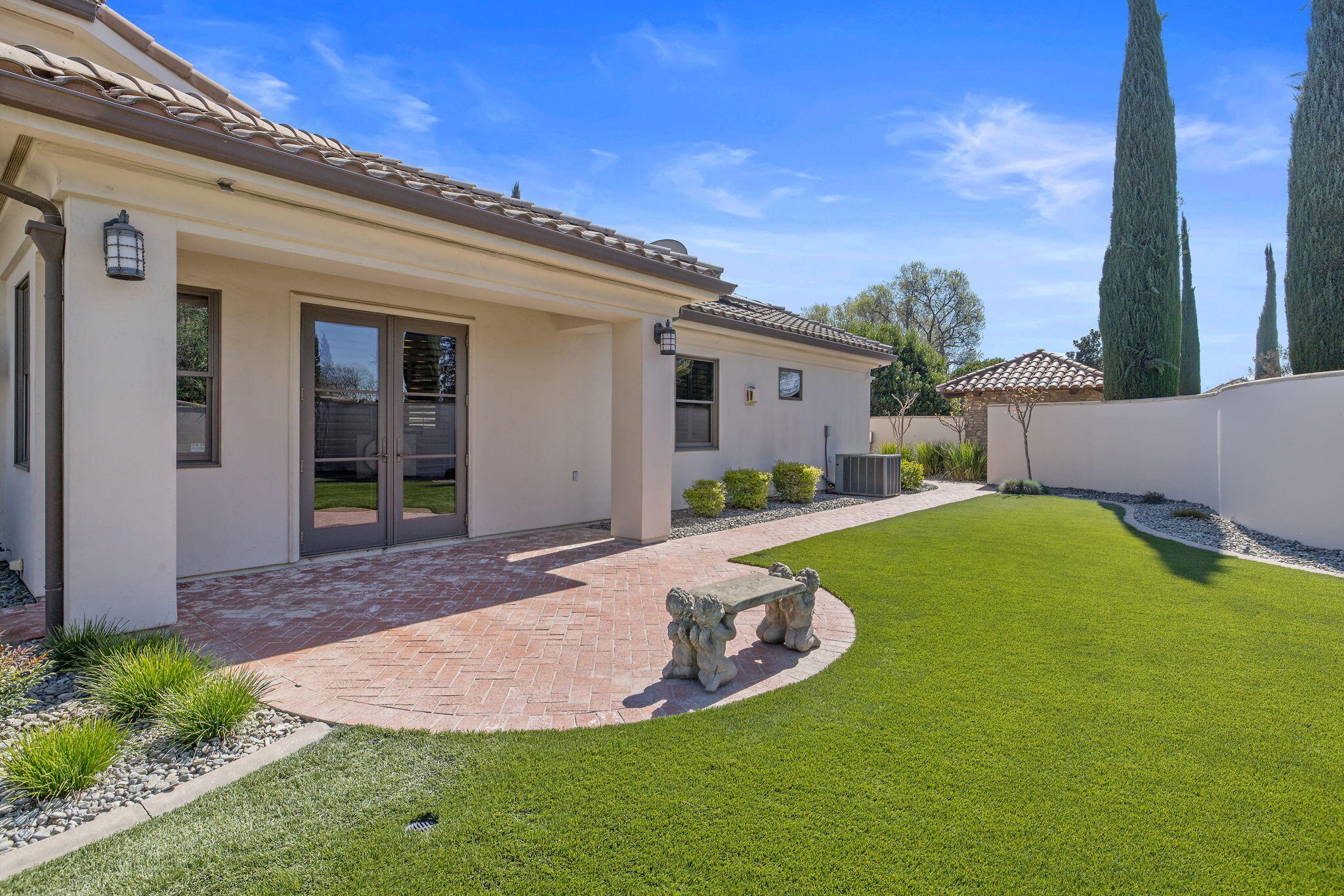 1611 N Pienza St, Visalia, CA 93291