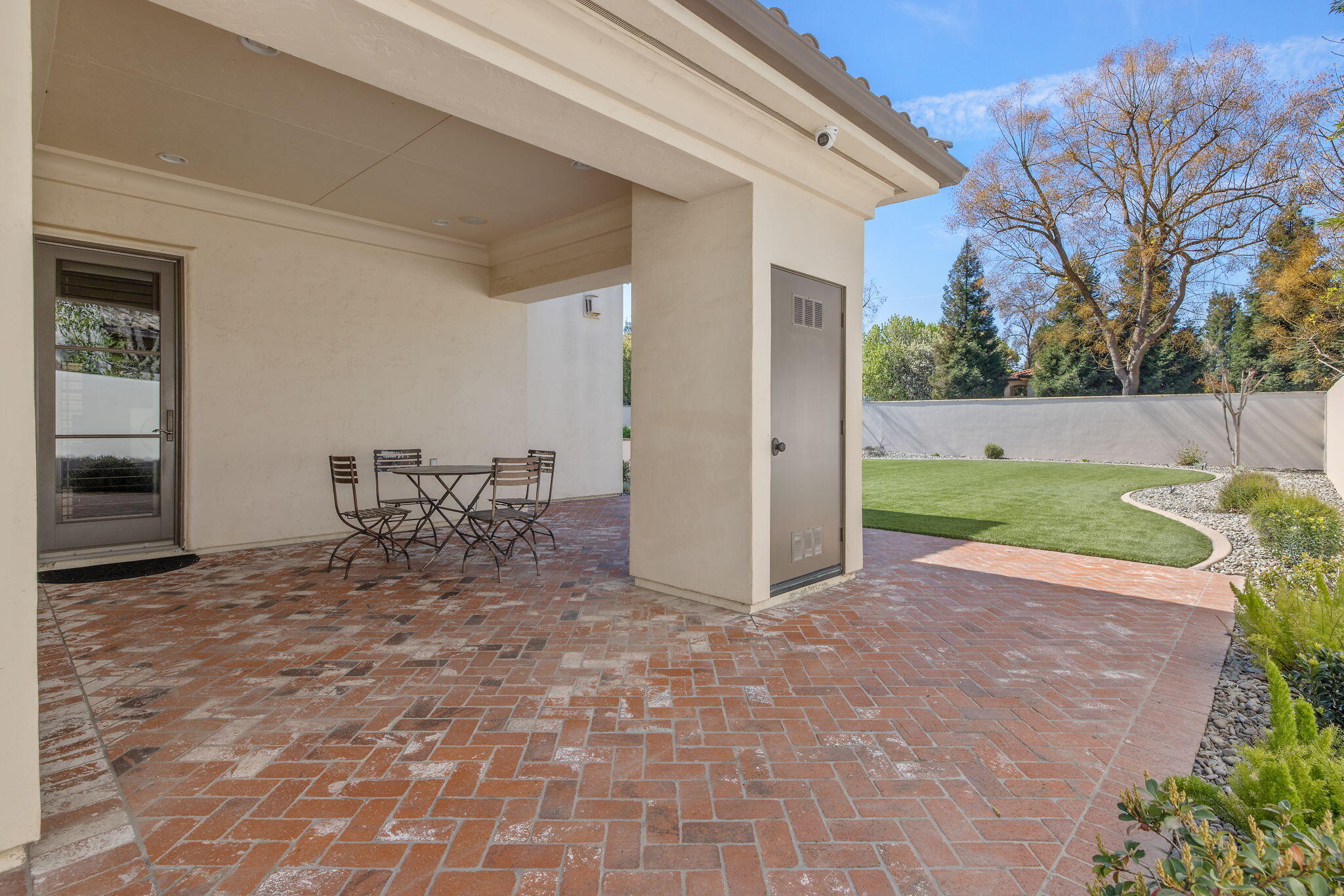 1611 N Pienza St, Visalia, CA 93291