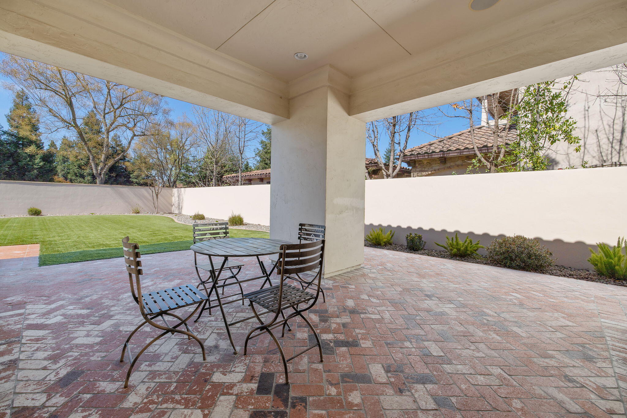 1611 N Pienza St, Visalia, CA 93291