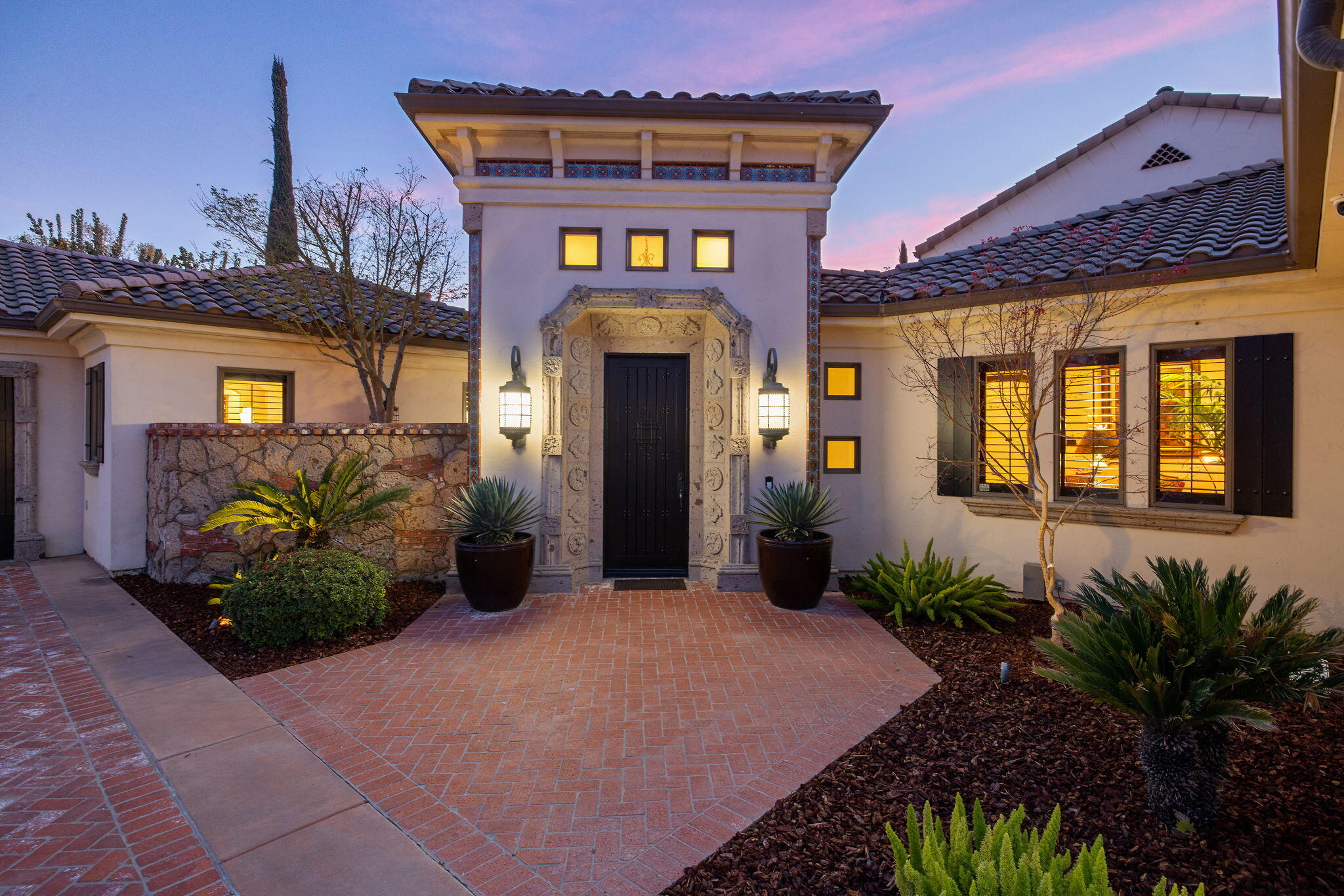 1611 N Pienza St, Visalia, CA 93291