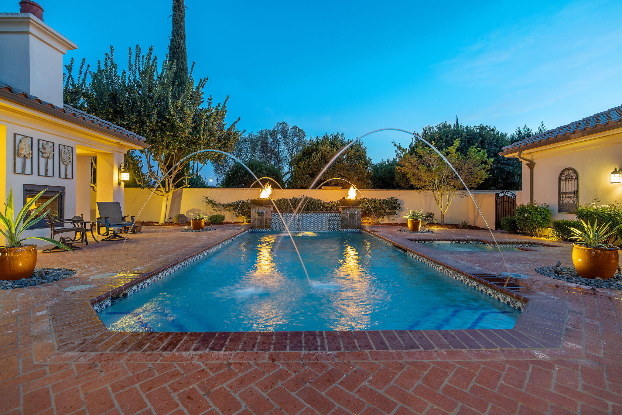 1611 N Pienza St, Visalia, CA 93291